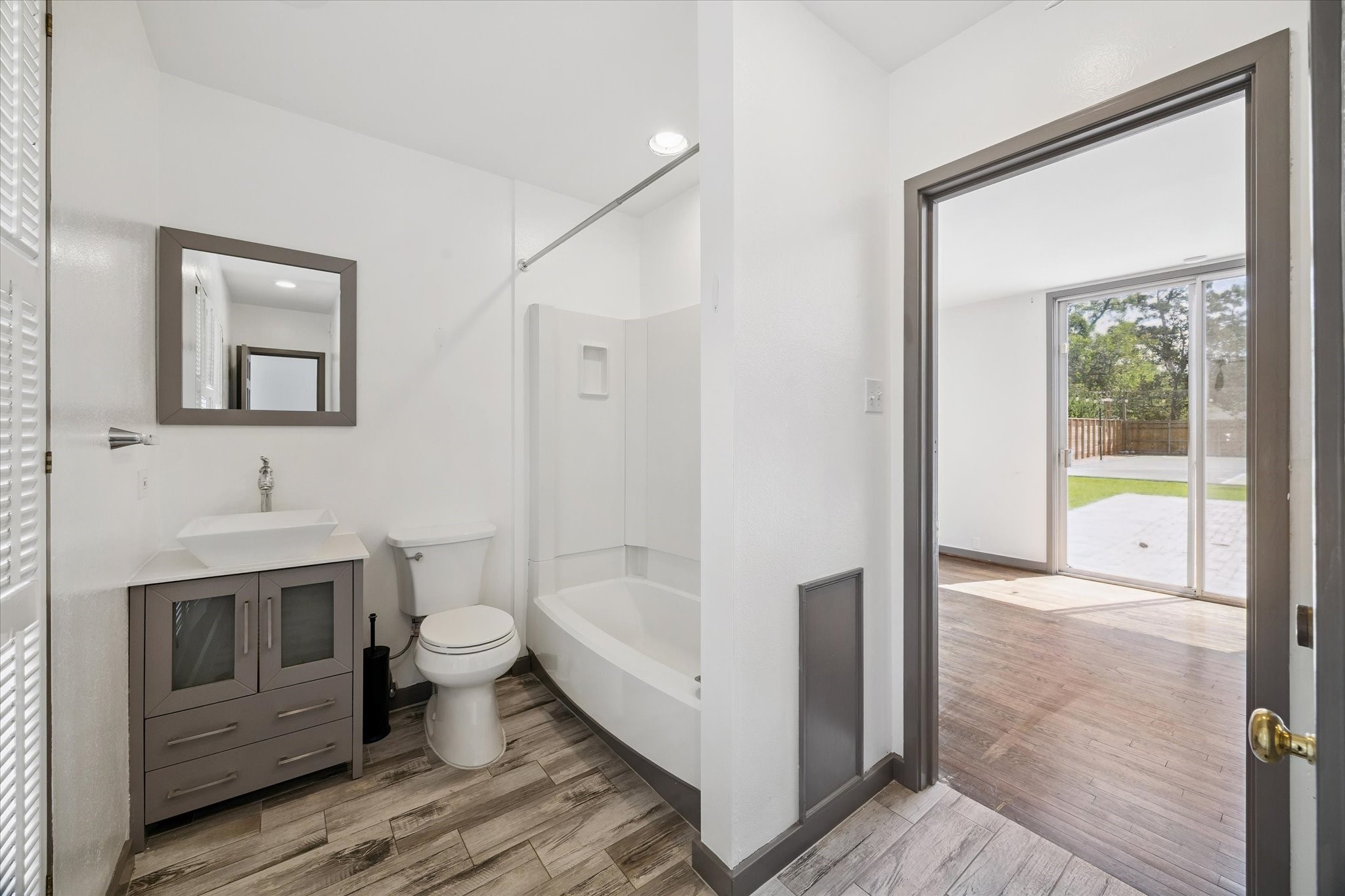 10807 Beinhorn Road Property Photo 11