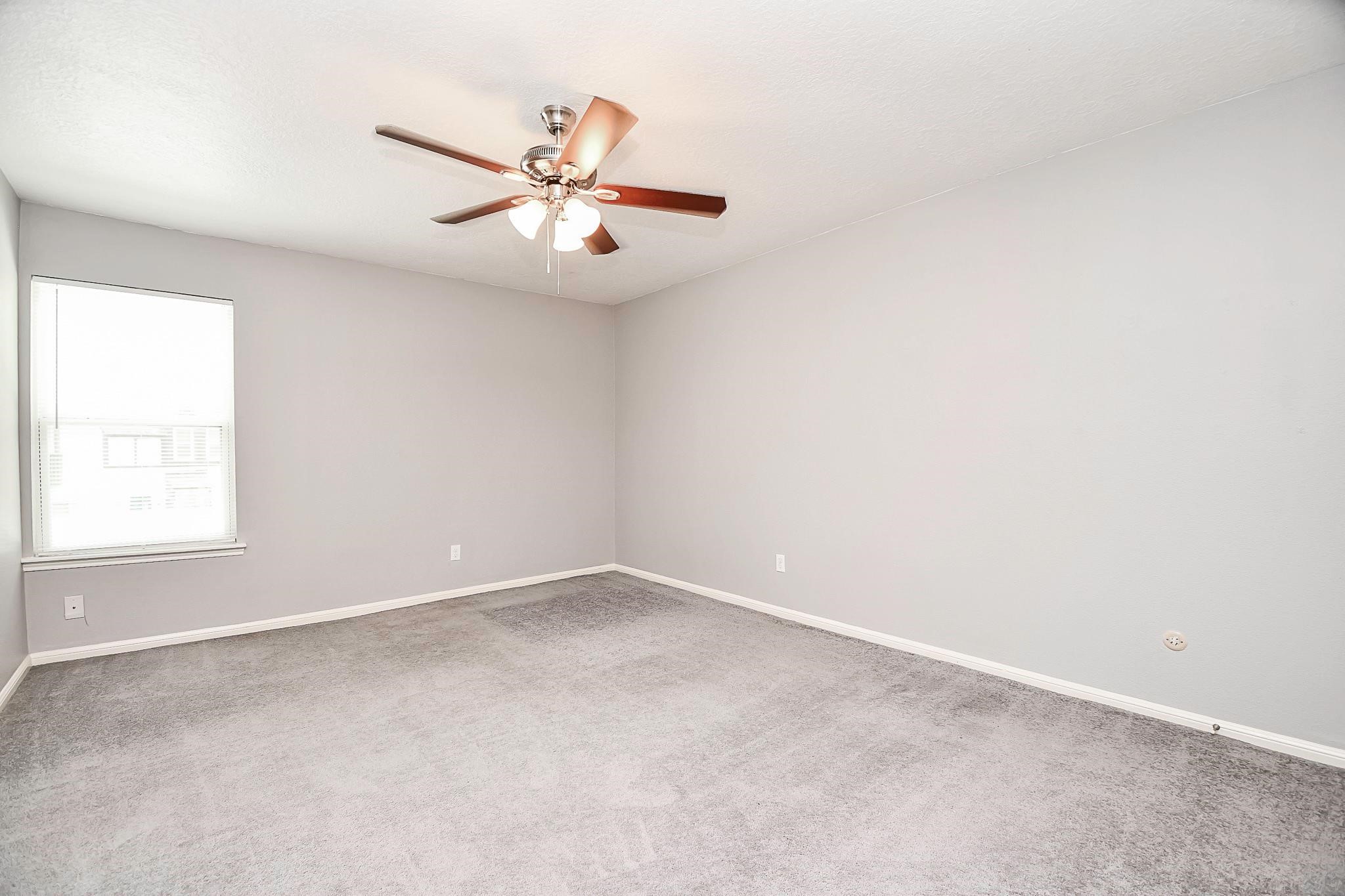 820 Threadneedle Street 253 Property Photo 18