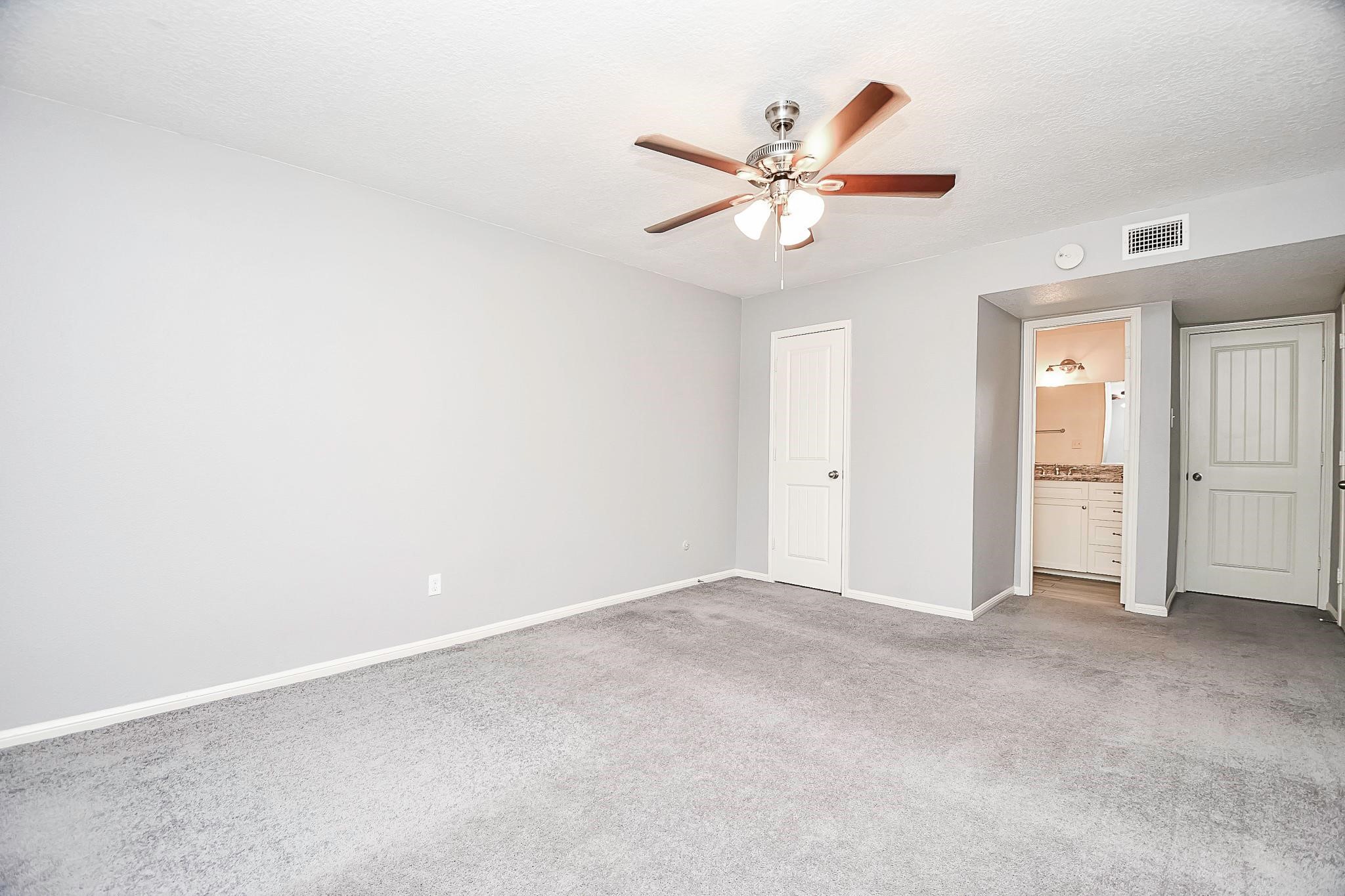 820 Threadneedle Street 253 Property Photo 21
