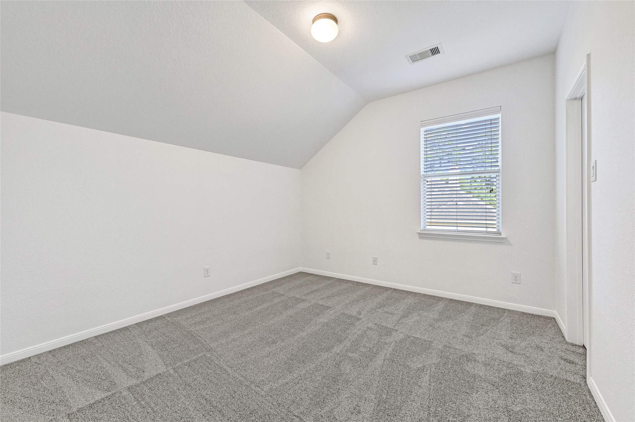 31 Hearthwick Road Property Photo 26