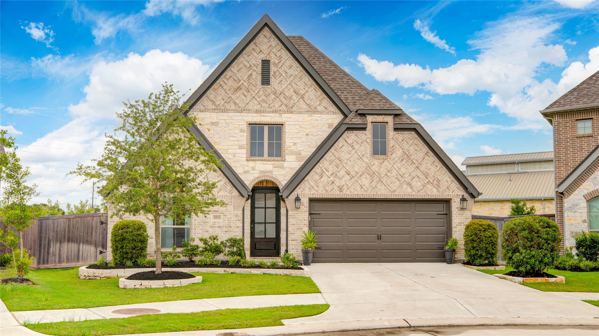 10834 Capella Creek Way Property Photo 1
