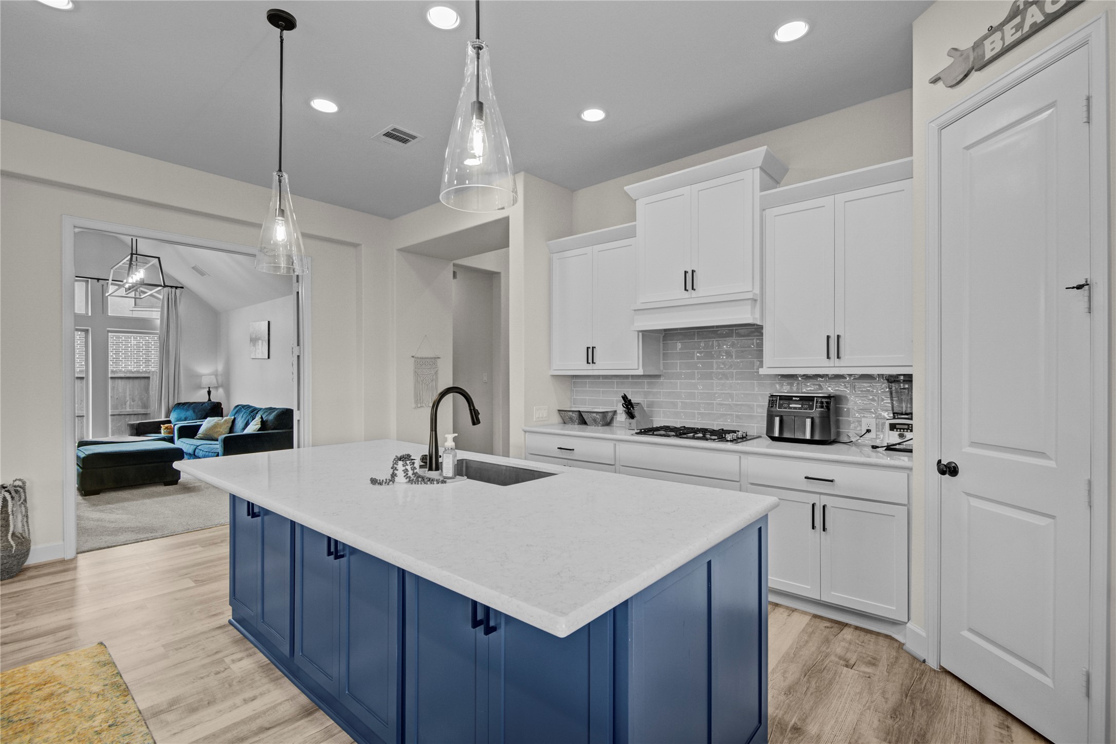 10834 Capella Creek Way Property Photo 11
