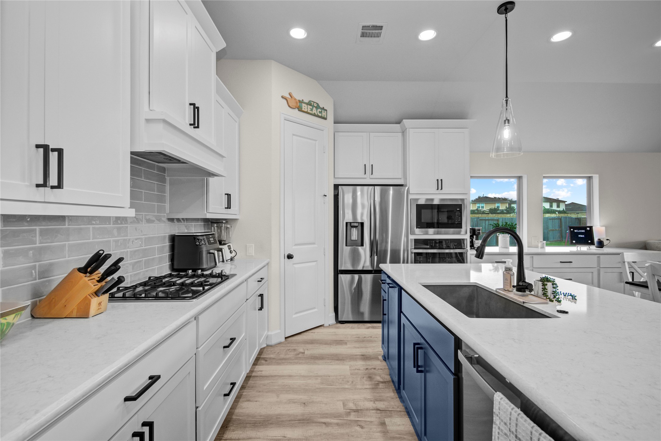 10834 Capella Creek Way Property Photo 12