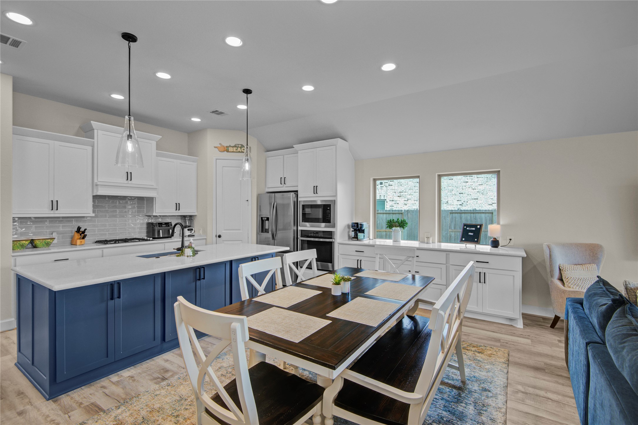 10834 Capella Creek Way Property Photo 13