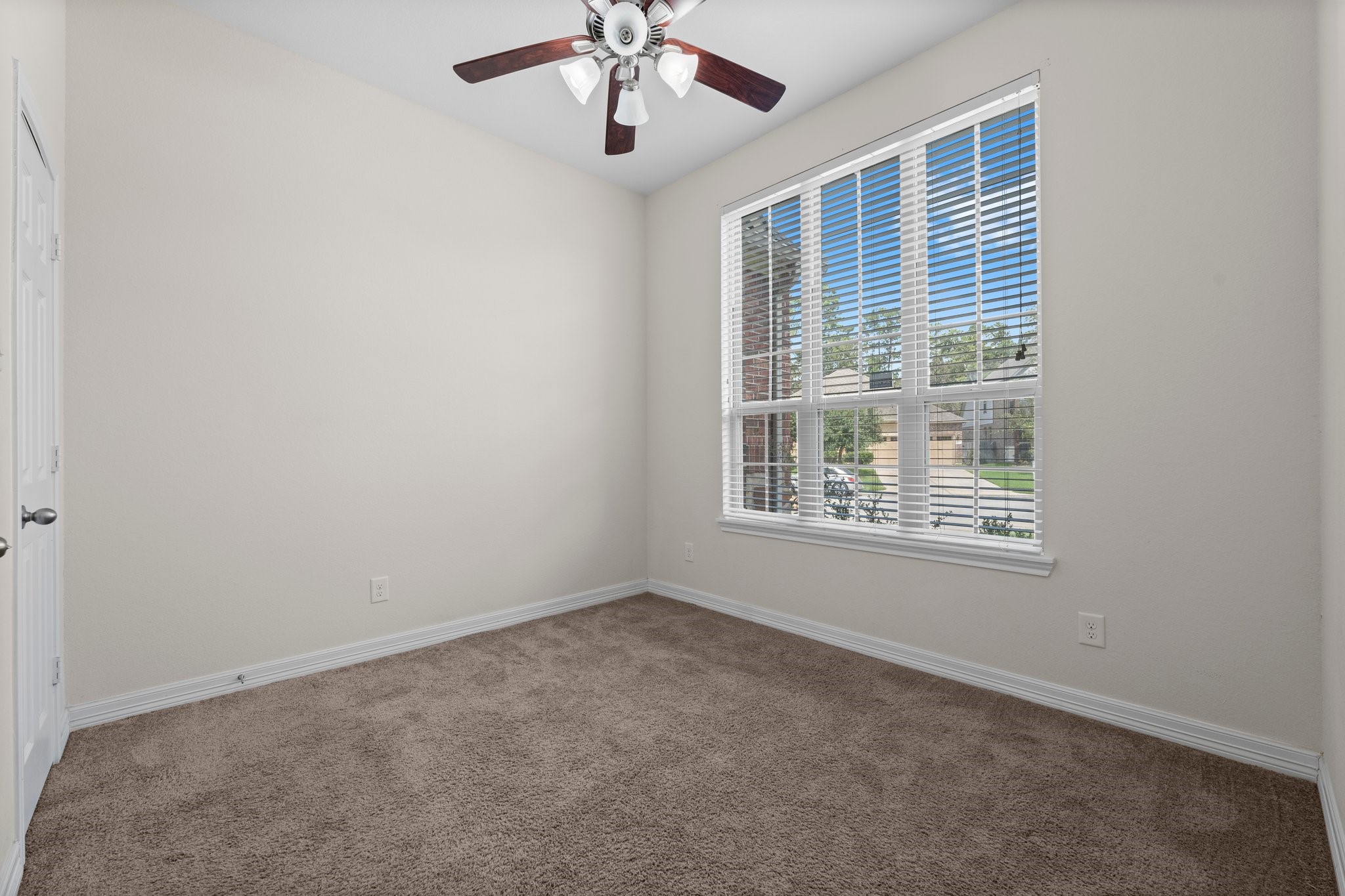 2665 Granite River Lane Property Photo 23