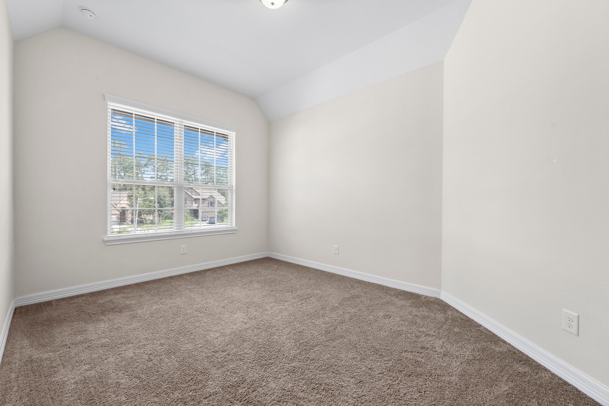 2665 Granite River Lane Property Photo 29