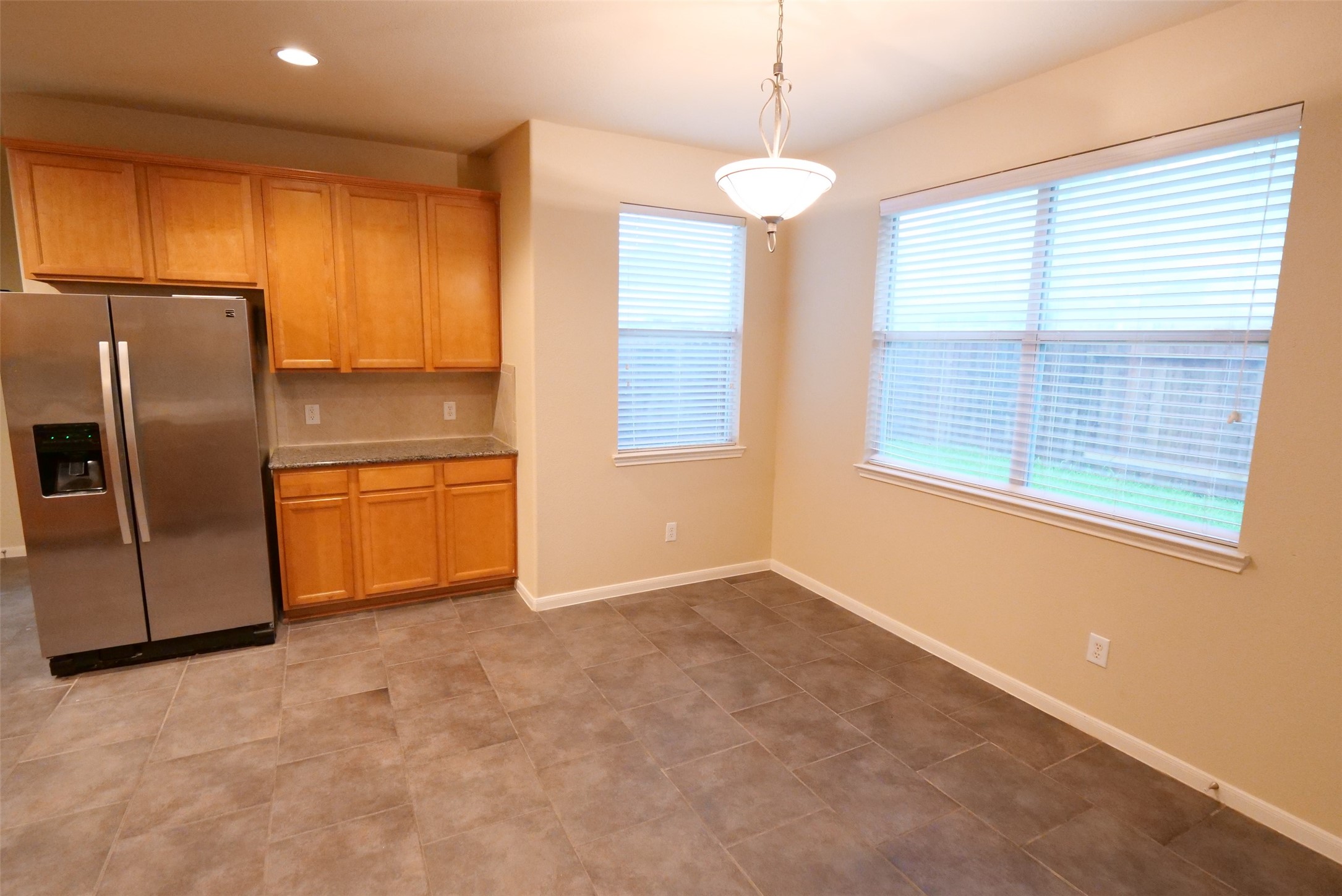26427 Longview Creek Property Photo 8