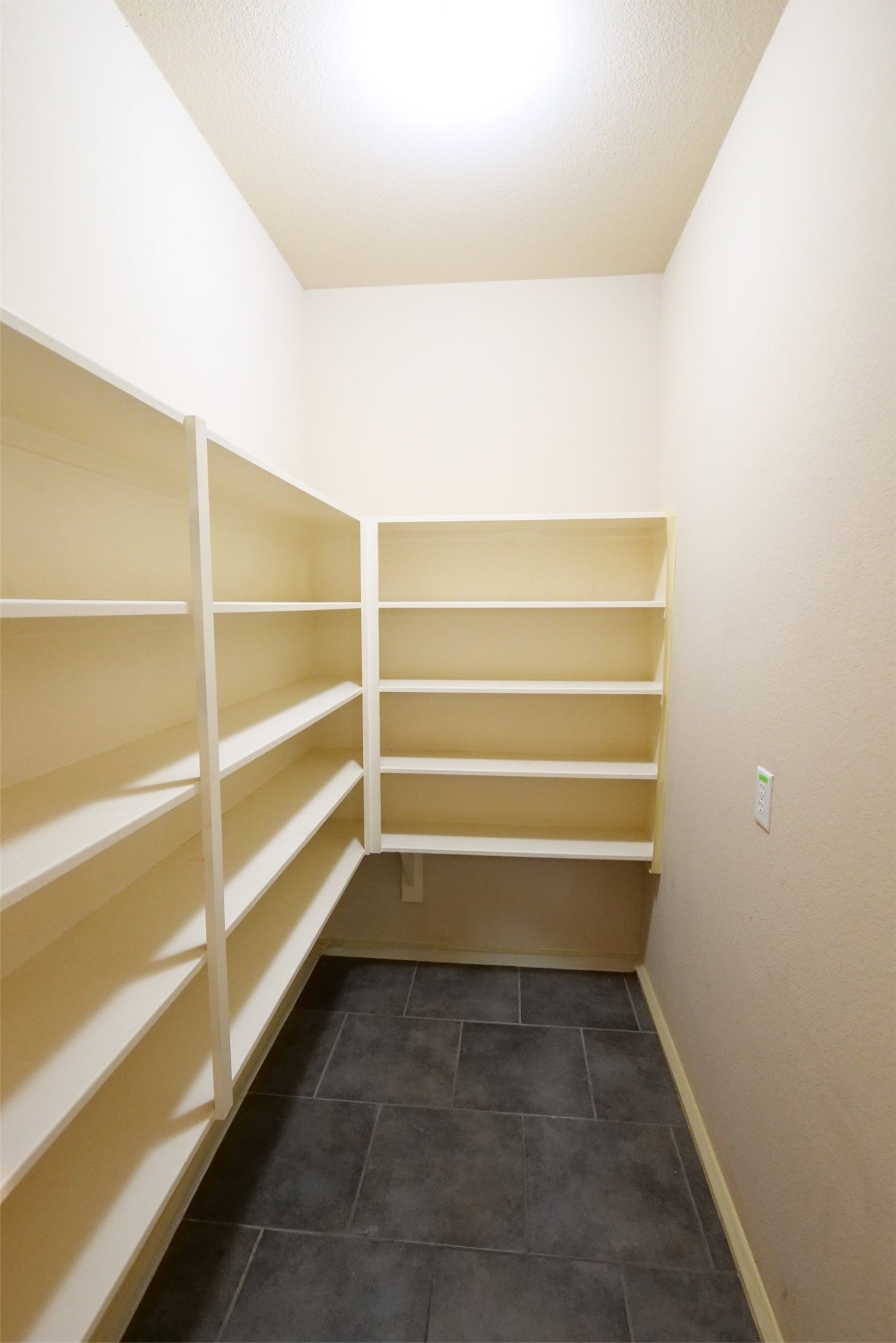 26427 Longview Creek Property Photo 13