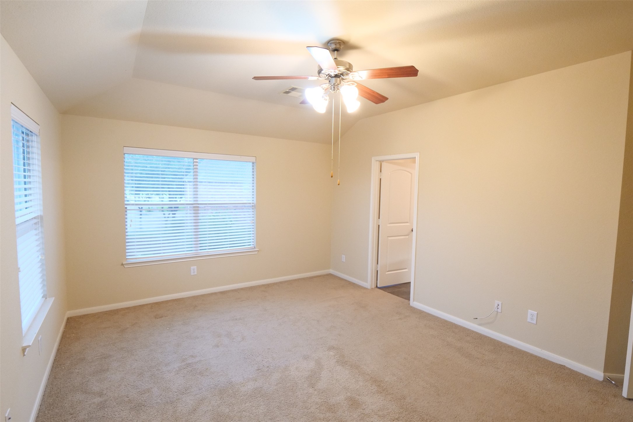 26427 Longview Creek Property Photo 17