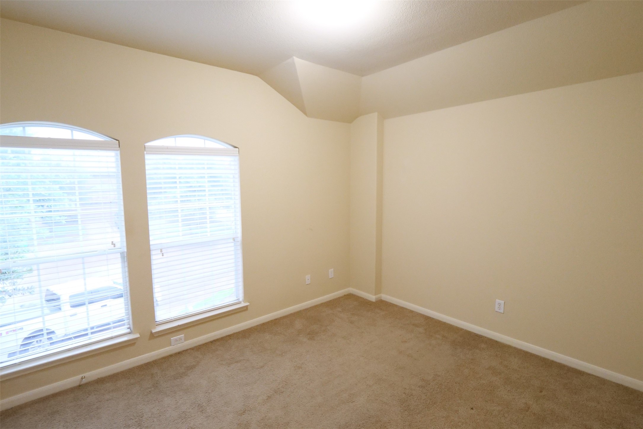26427 Longview Creek Property Photo 22