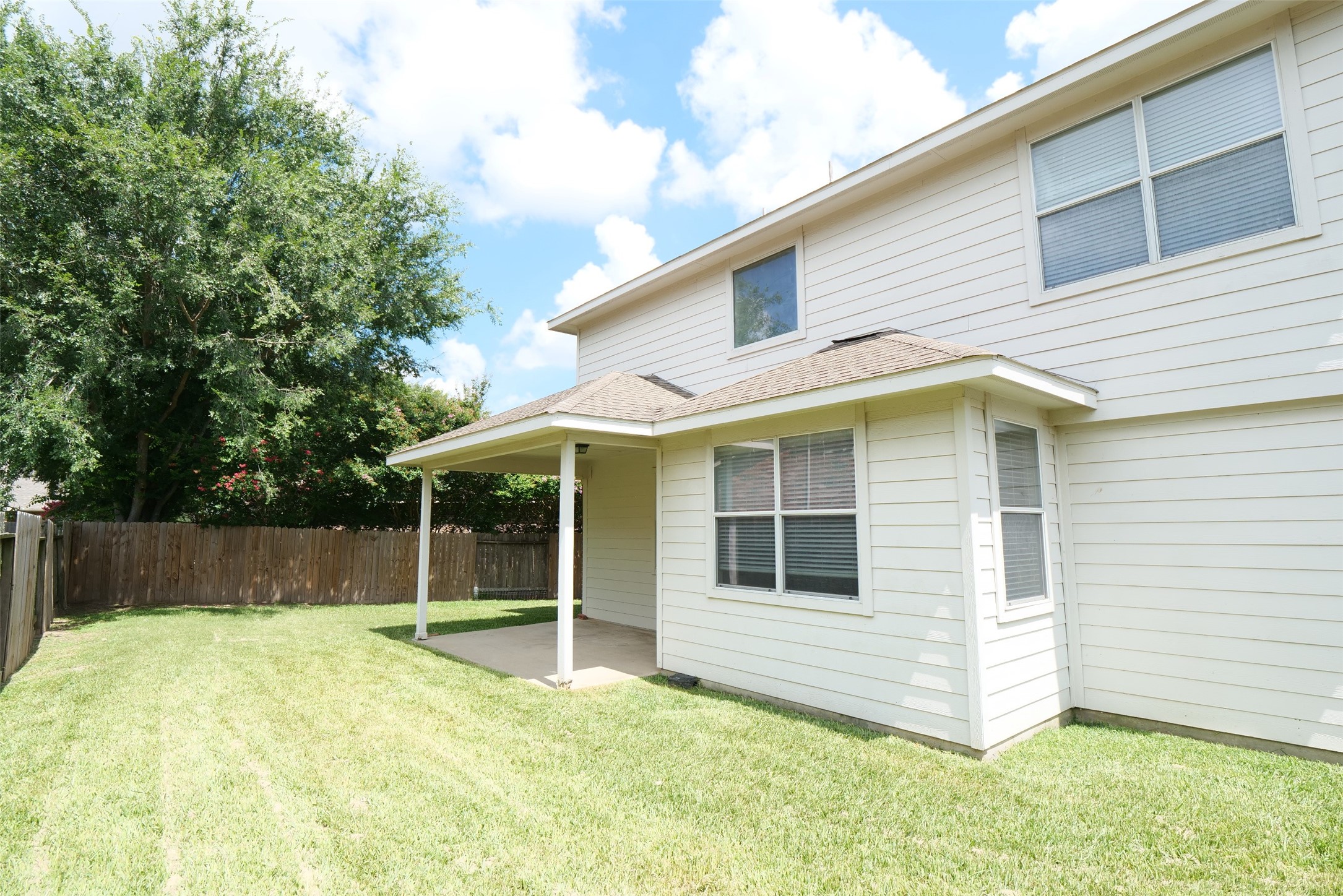 26427 Longview Creek Property Photo 33