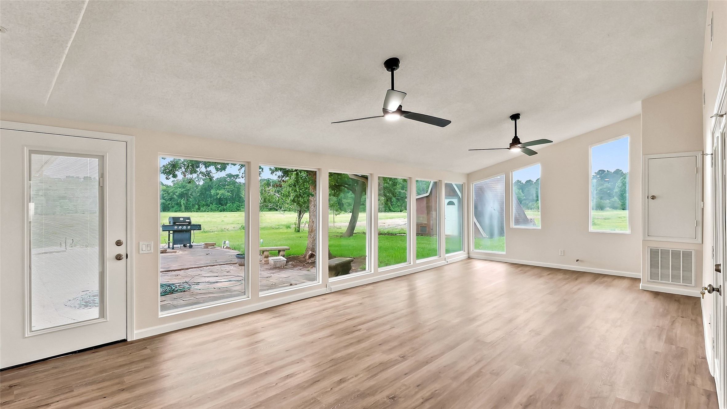 16121 Fm 2620 Road Property Photo 23