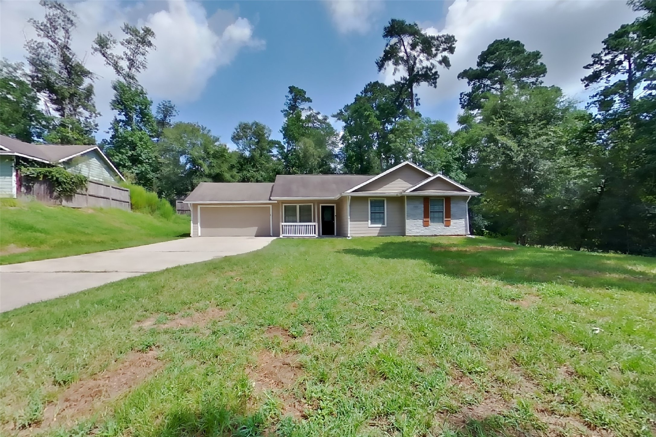 10951 Royal Forest Drive Property Photo 1