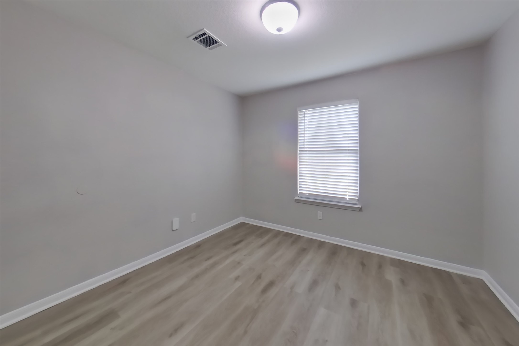 10951 Royal Forest Drive Property Photo 10