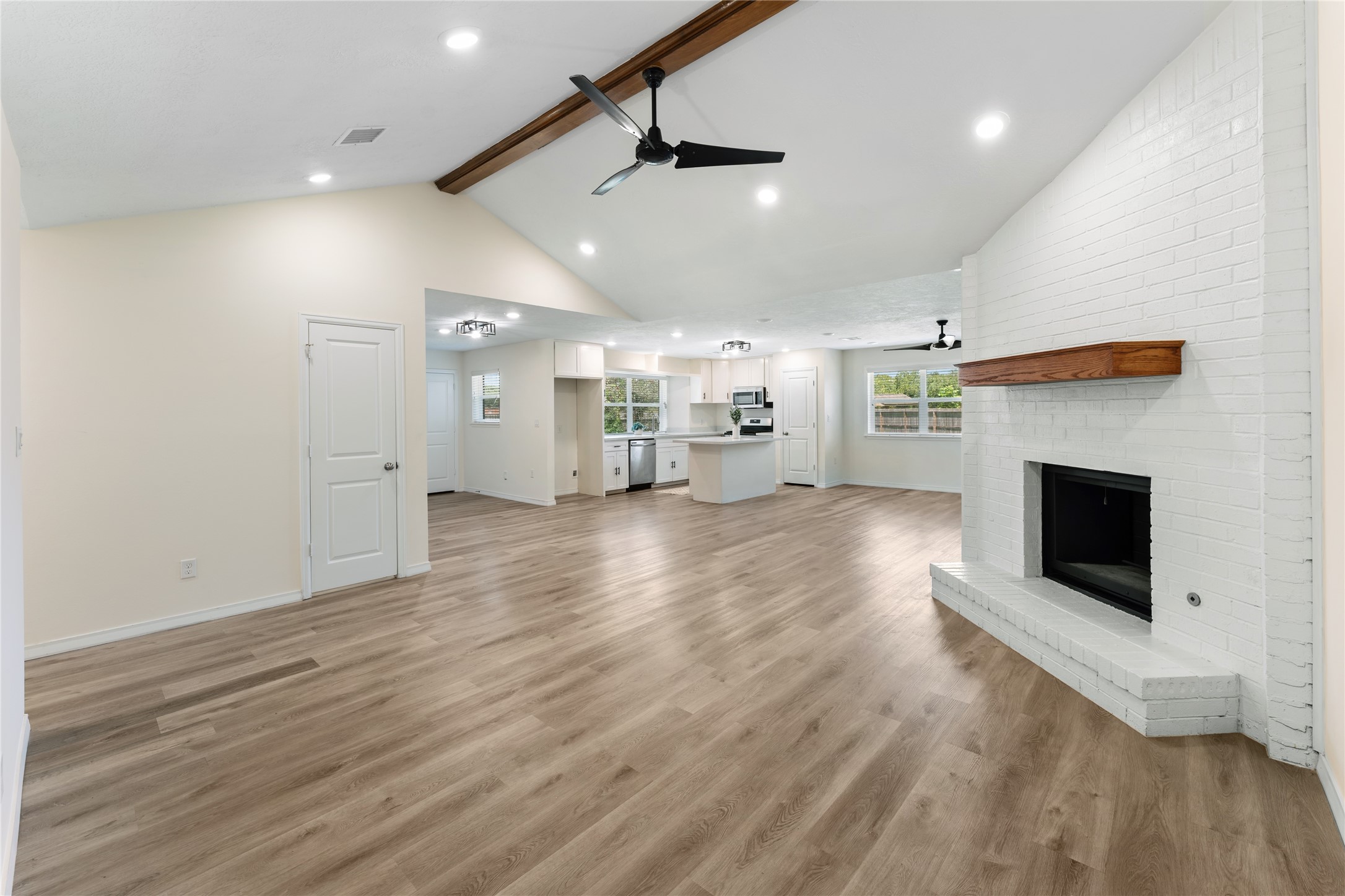 4602 Sheffield Court Property Photo 3