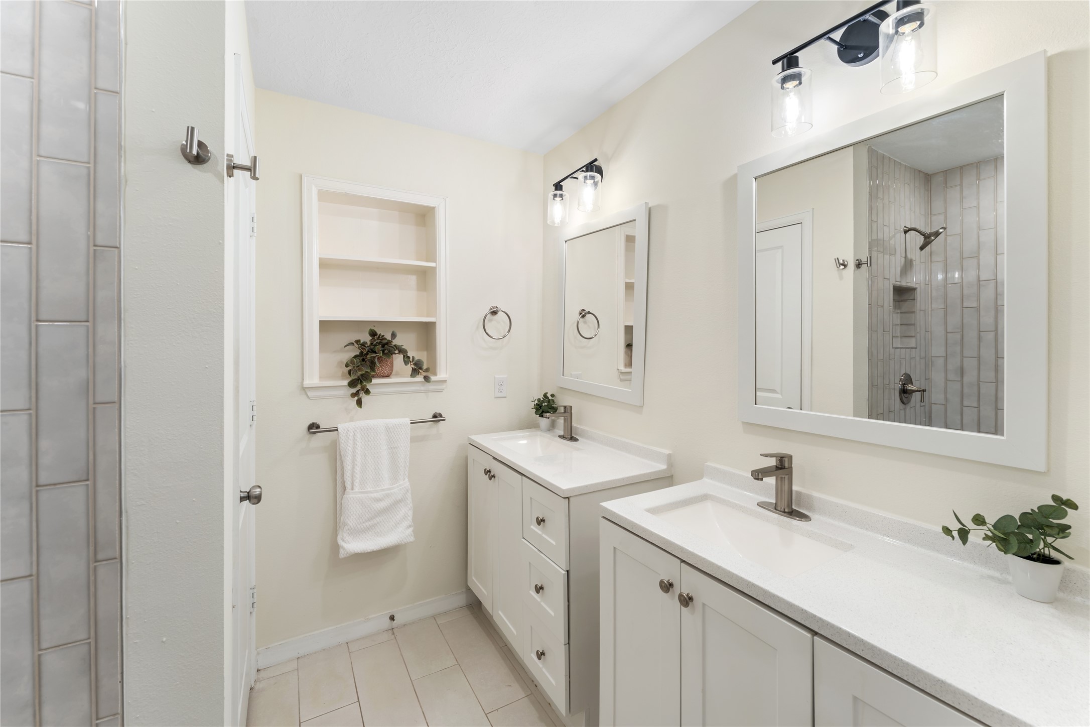 4602 Sheffield Court Property Photo 16