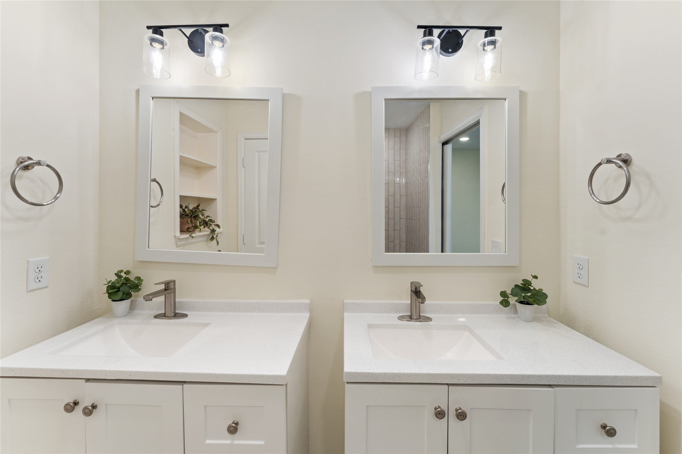 4602 Sheffield Court Property Photo 17