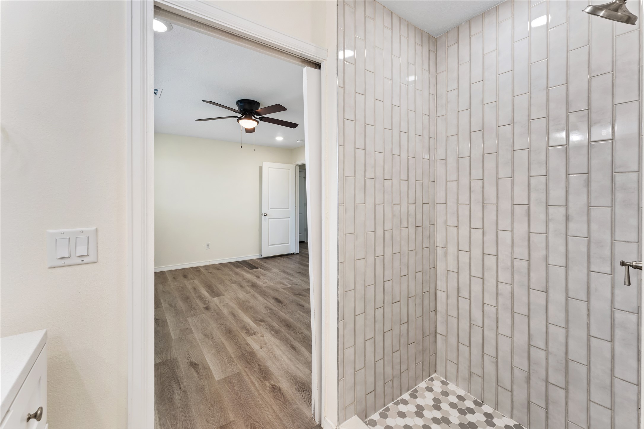 4602 Sheffield Court Property Photo 18