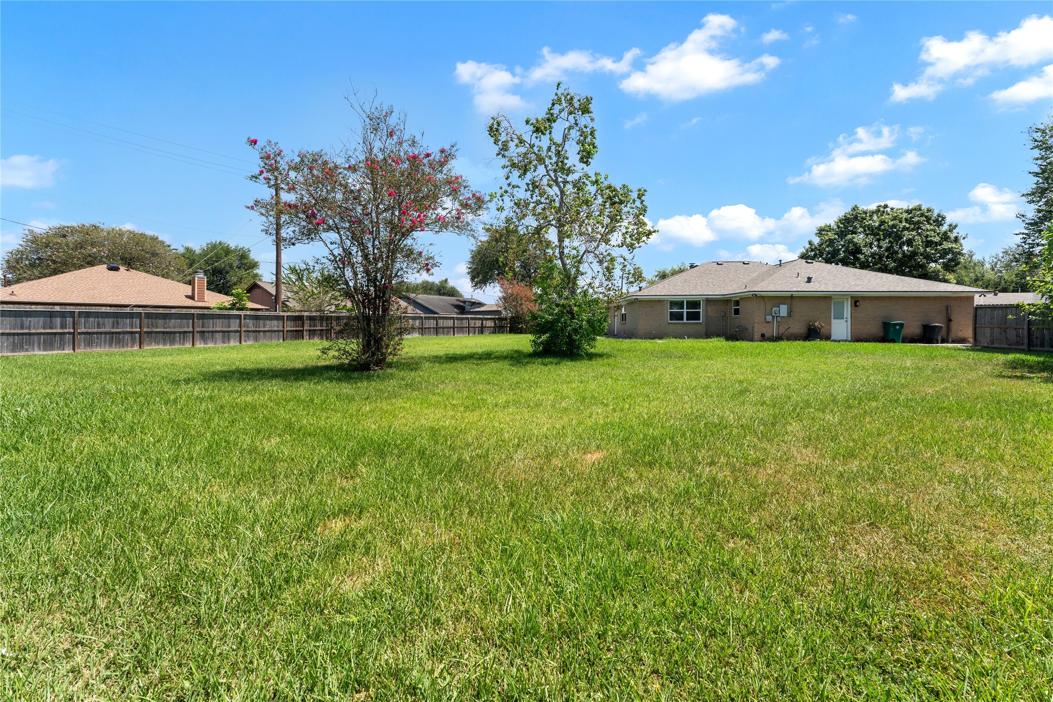 4602 Sheffield Court Property Photo 27