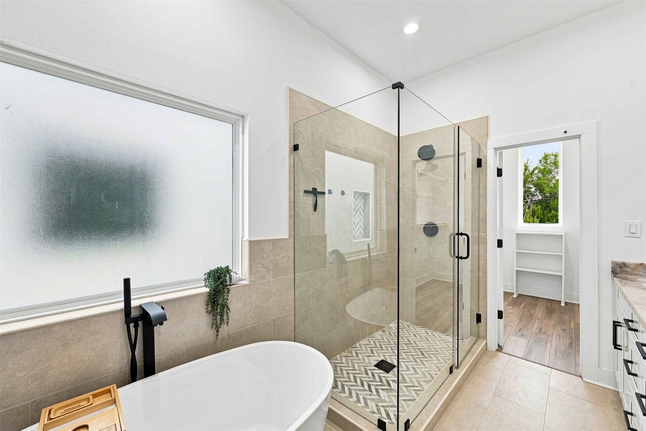 3726 Noah Street Property Photo 15