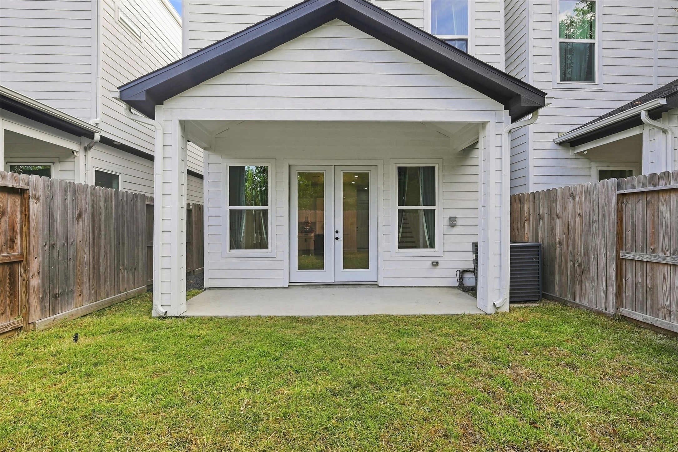 3726 Noah Street Property Photo 29