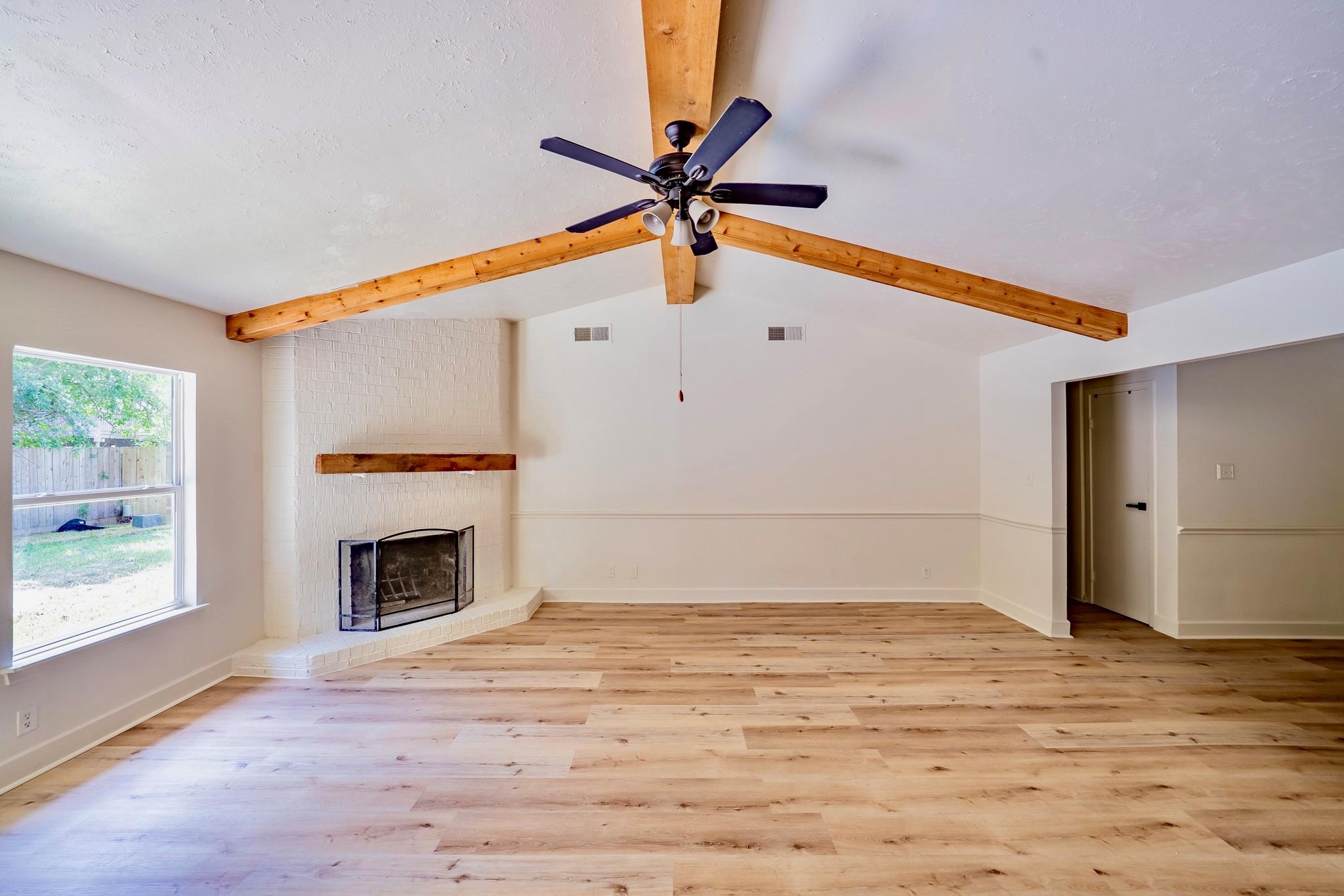 2338 Cades Cove Drive Property Photo 10