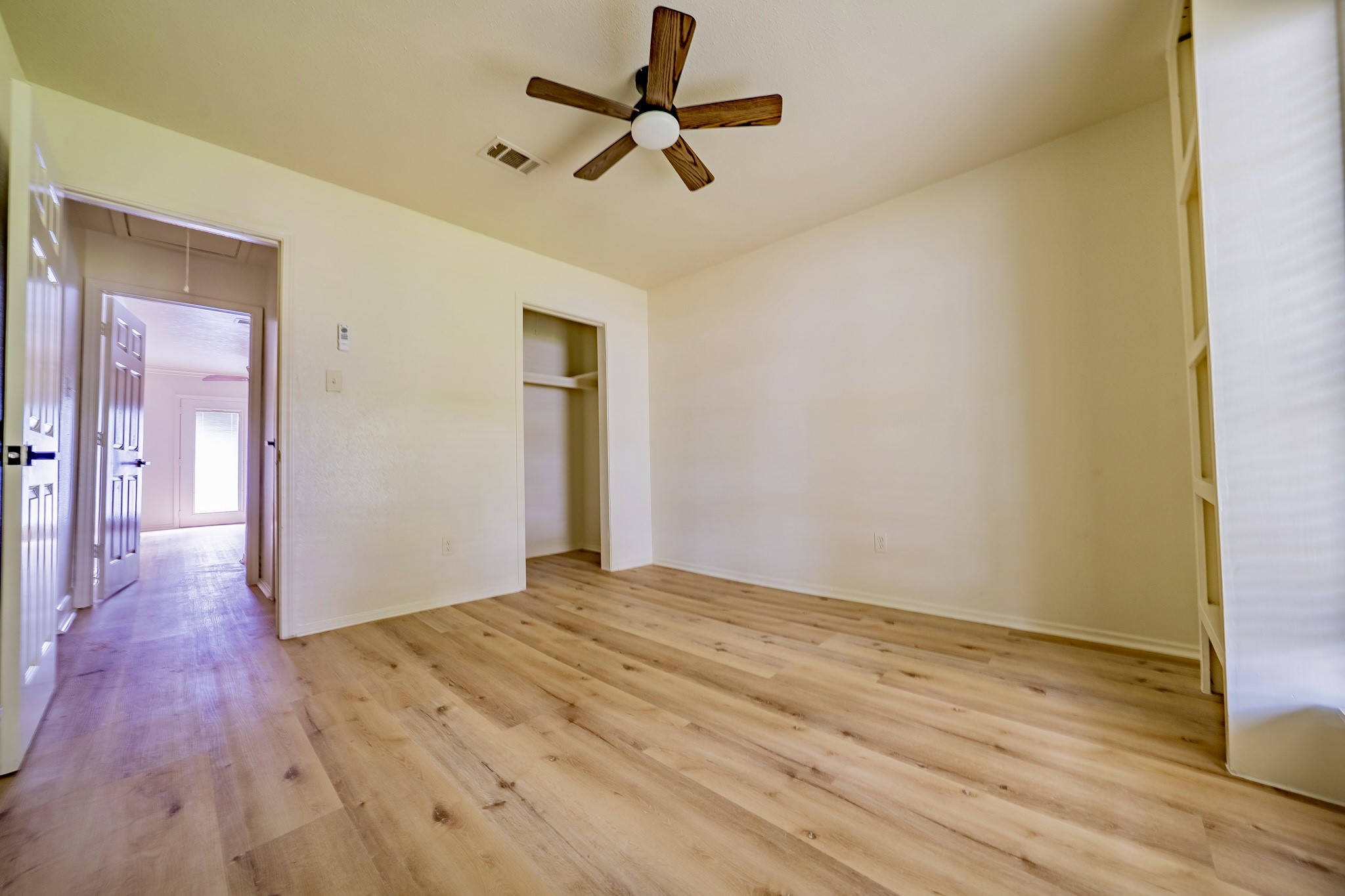 2338 Cades Cove Drive Property Photo 16