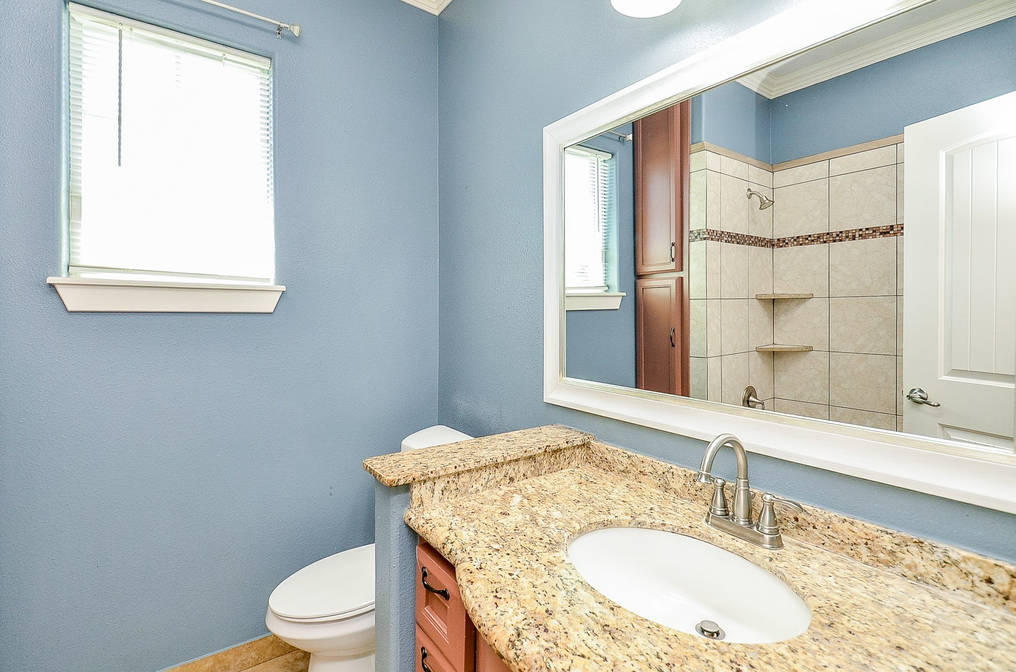 5575 Bollinger Rd Property Photo 11
