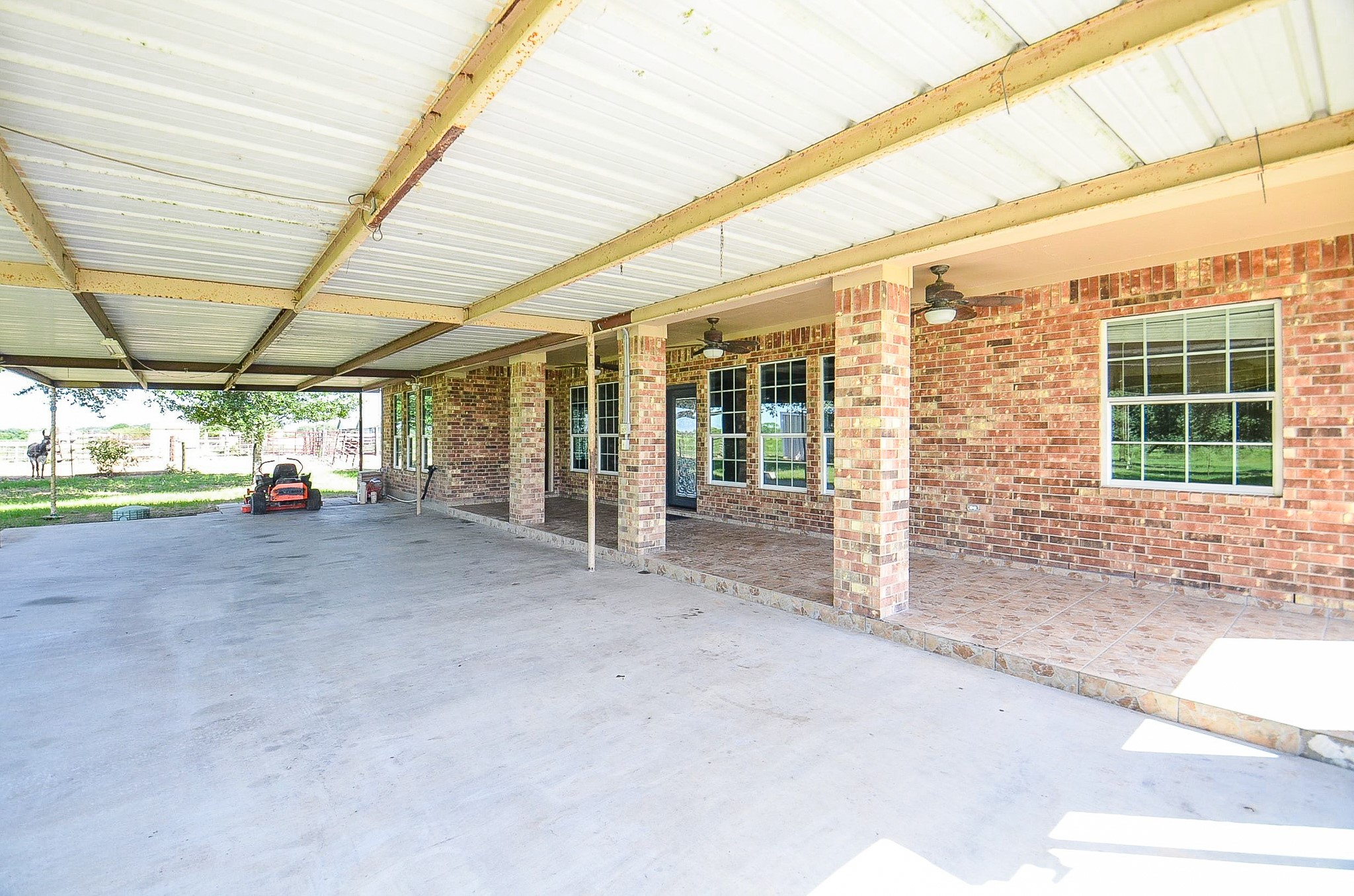 5575 Bollinger Rd Property Photo 20