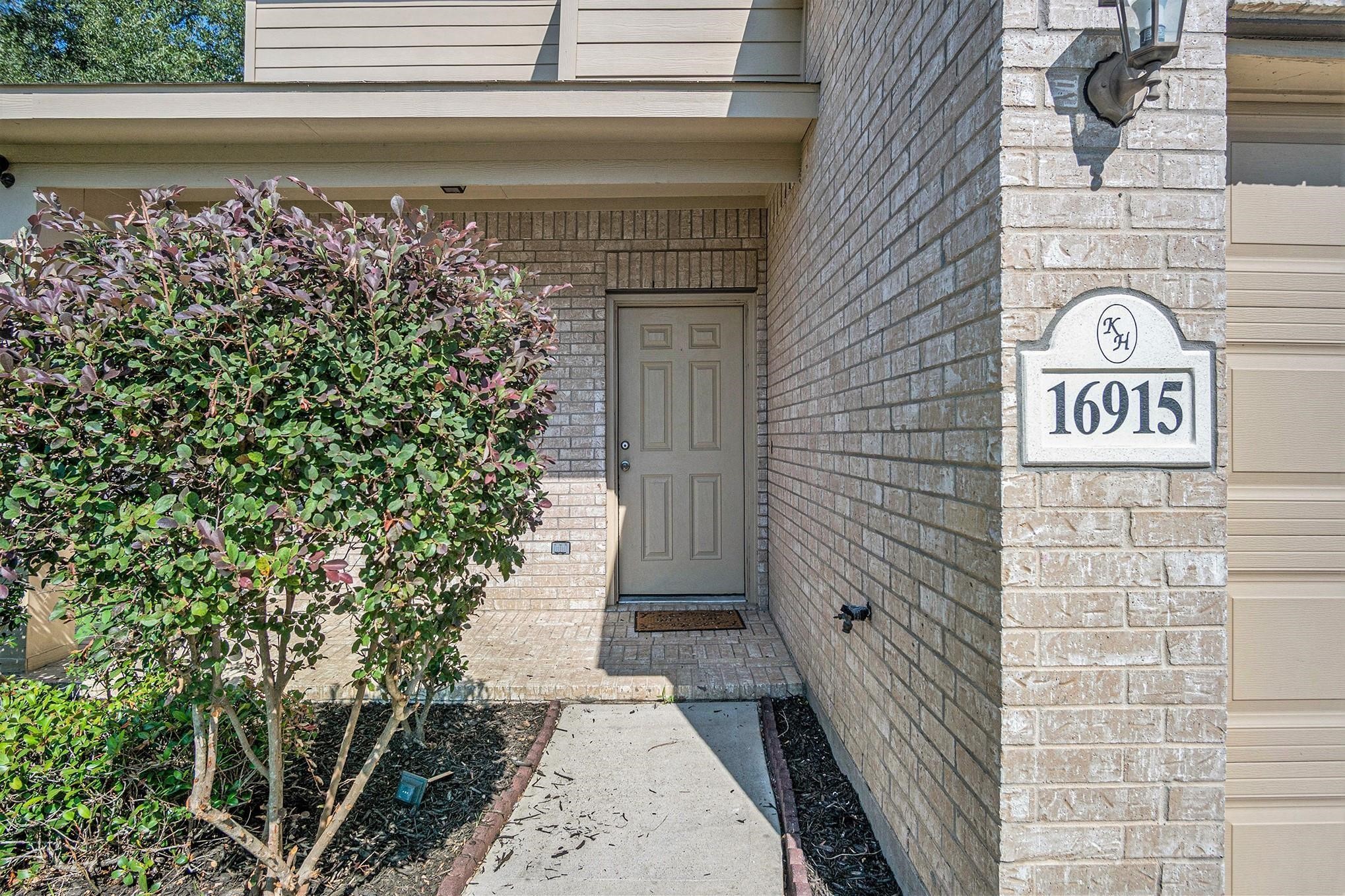 16915 Hatch Court Property Photo 29