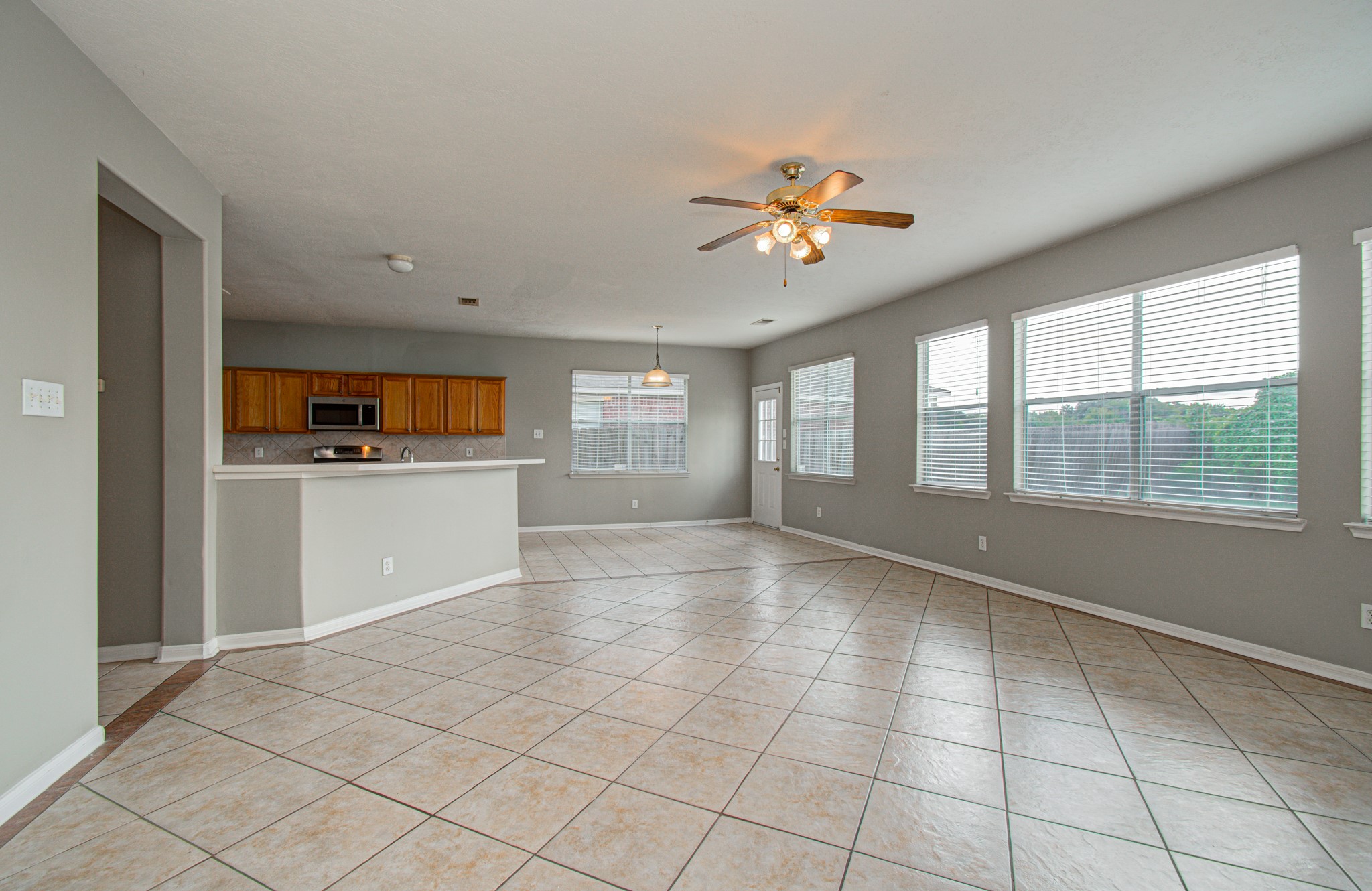 16639 Village View Trail Property Photo 13