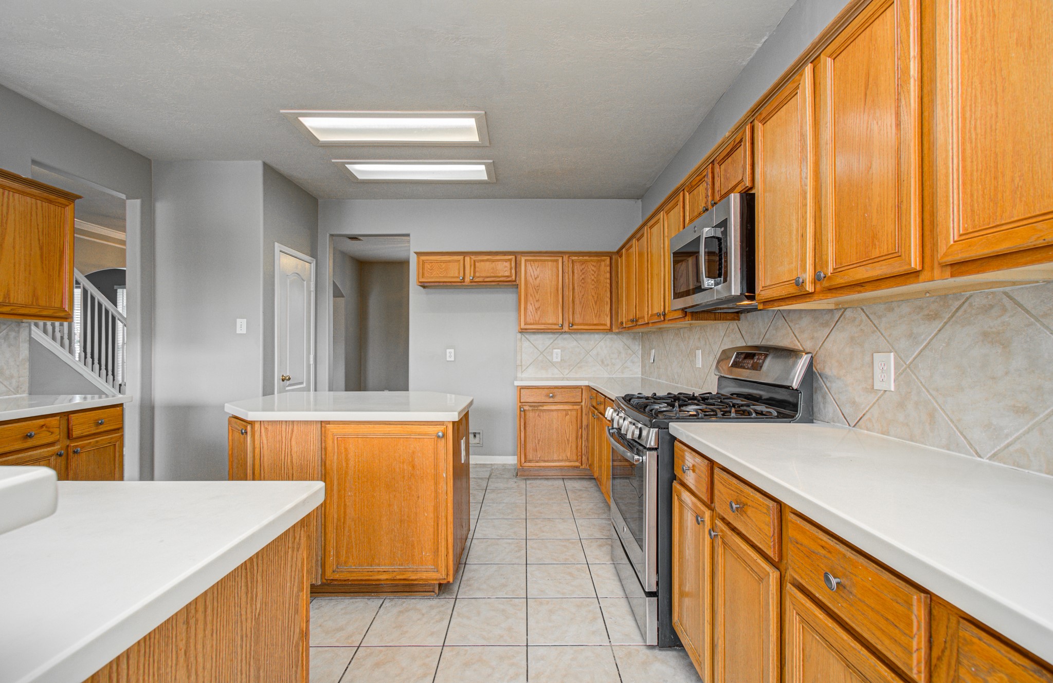 16639 Village View Trail Property Photo 15