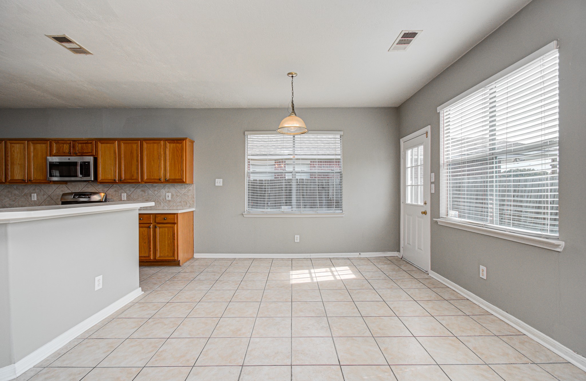 16639 Village View Trail Property Photo 19