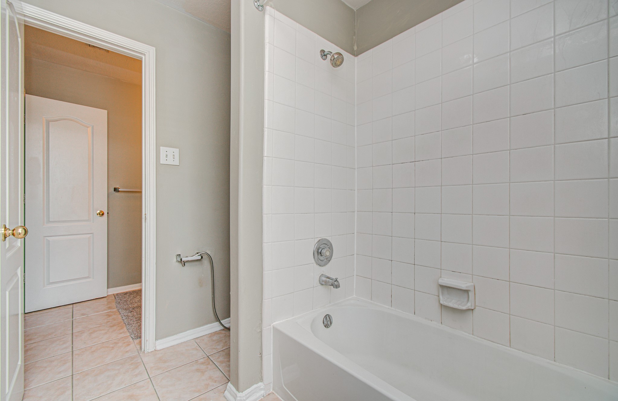 16639 Village View Trail Property Photo 28