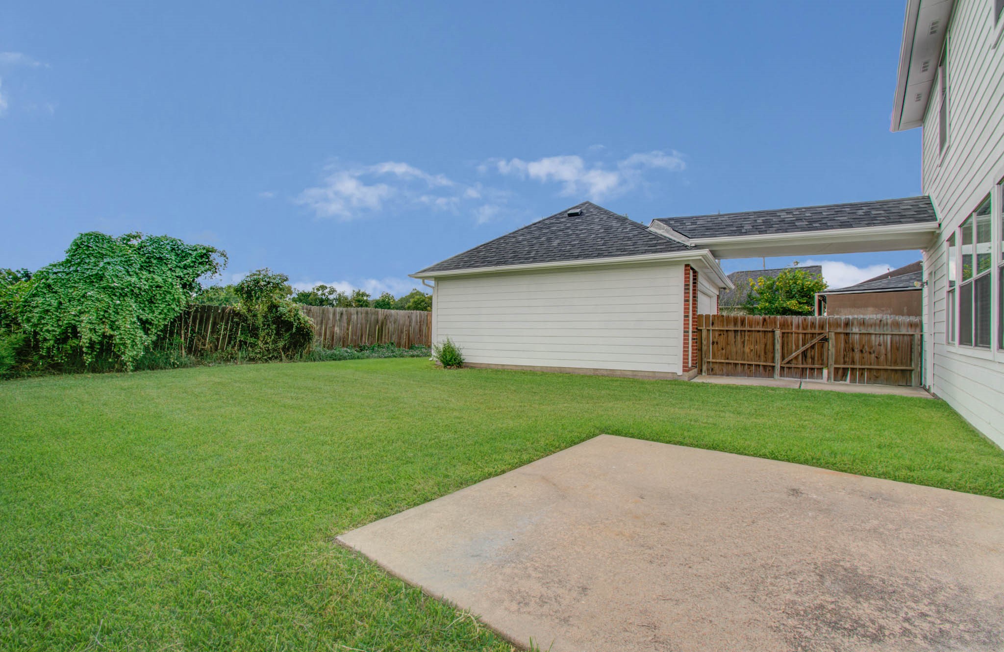 16639 Village View Trail Property Photo 41