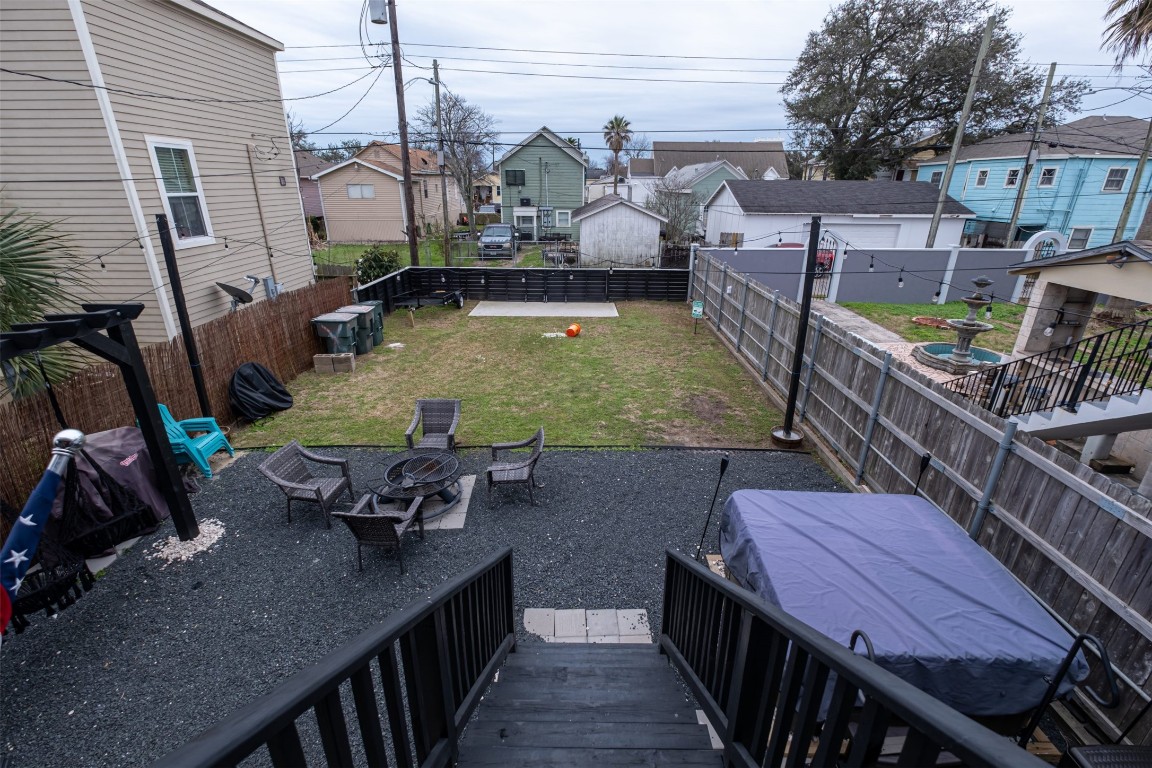 4017 Avenue M Up Up Property Photo 17