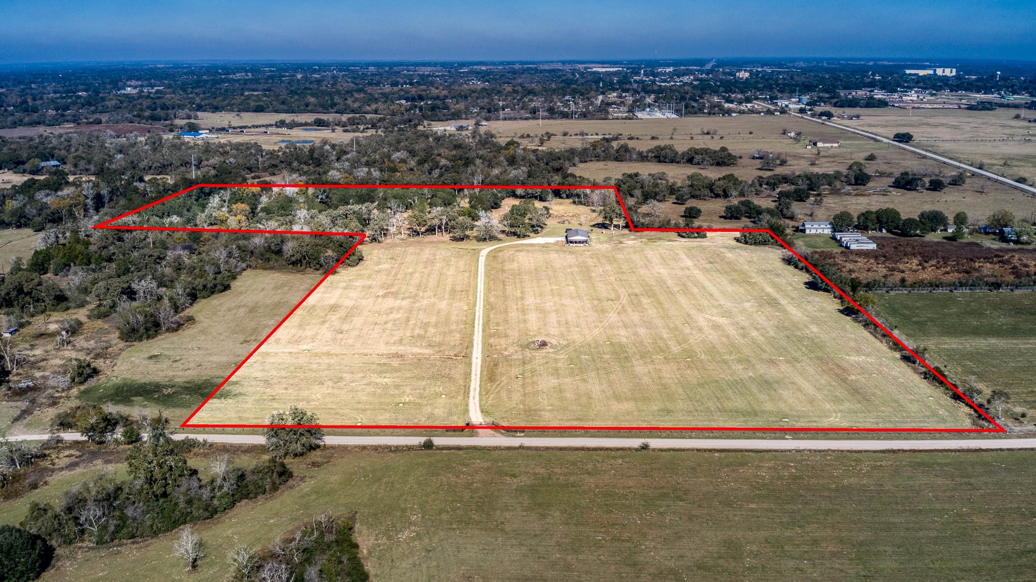 40934 Thomas Lane Property Photo 1