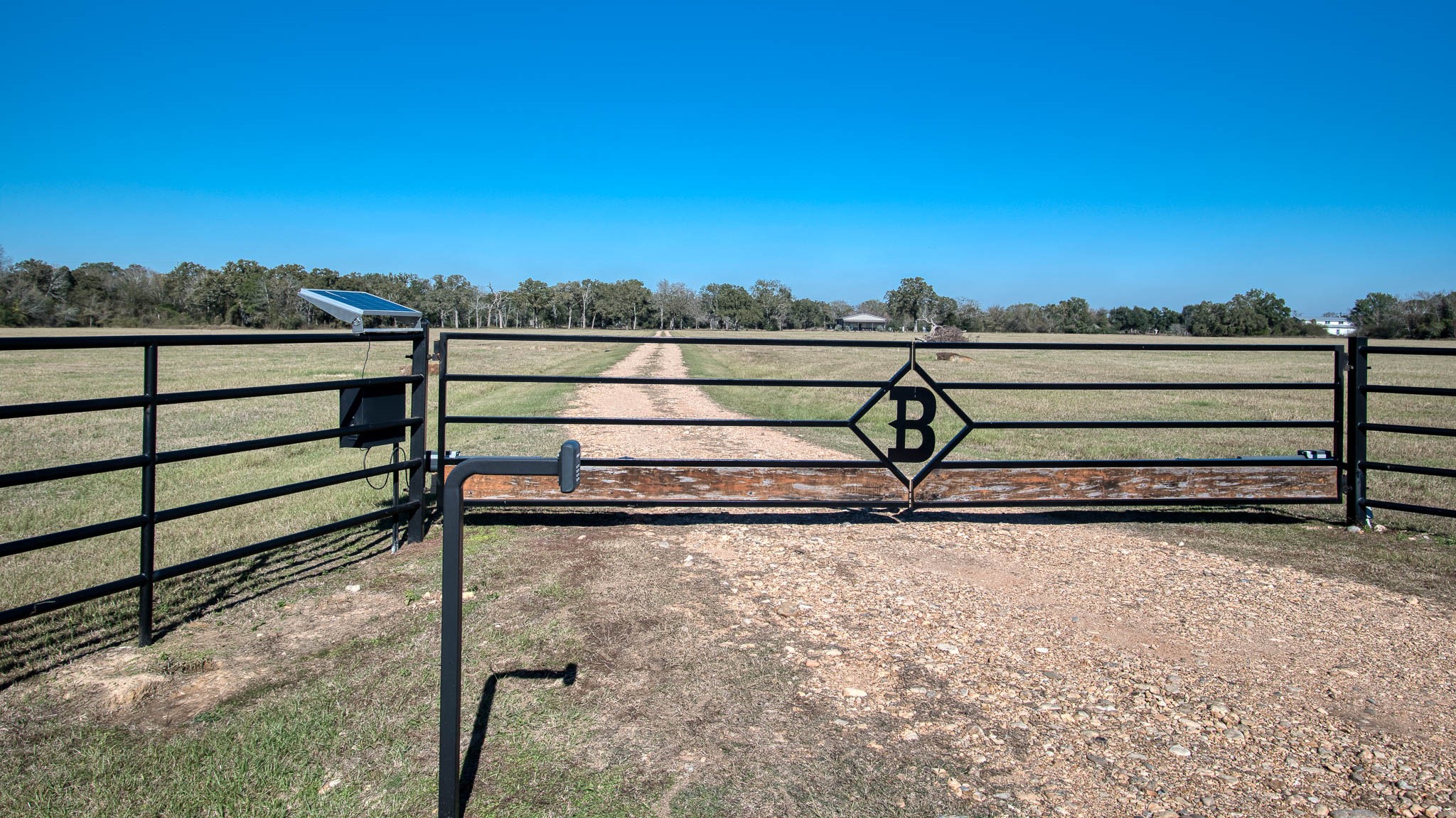 40934 Thomas Lane Property Photo 5