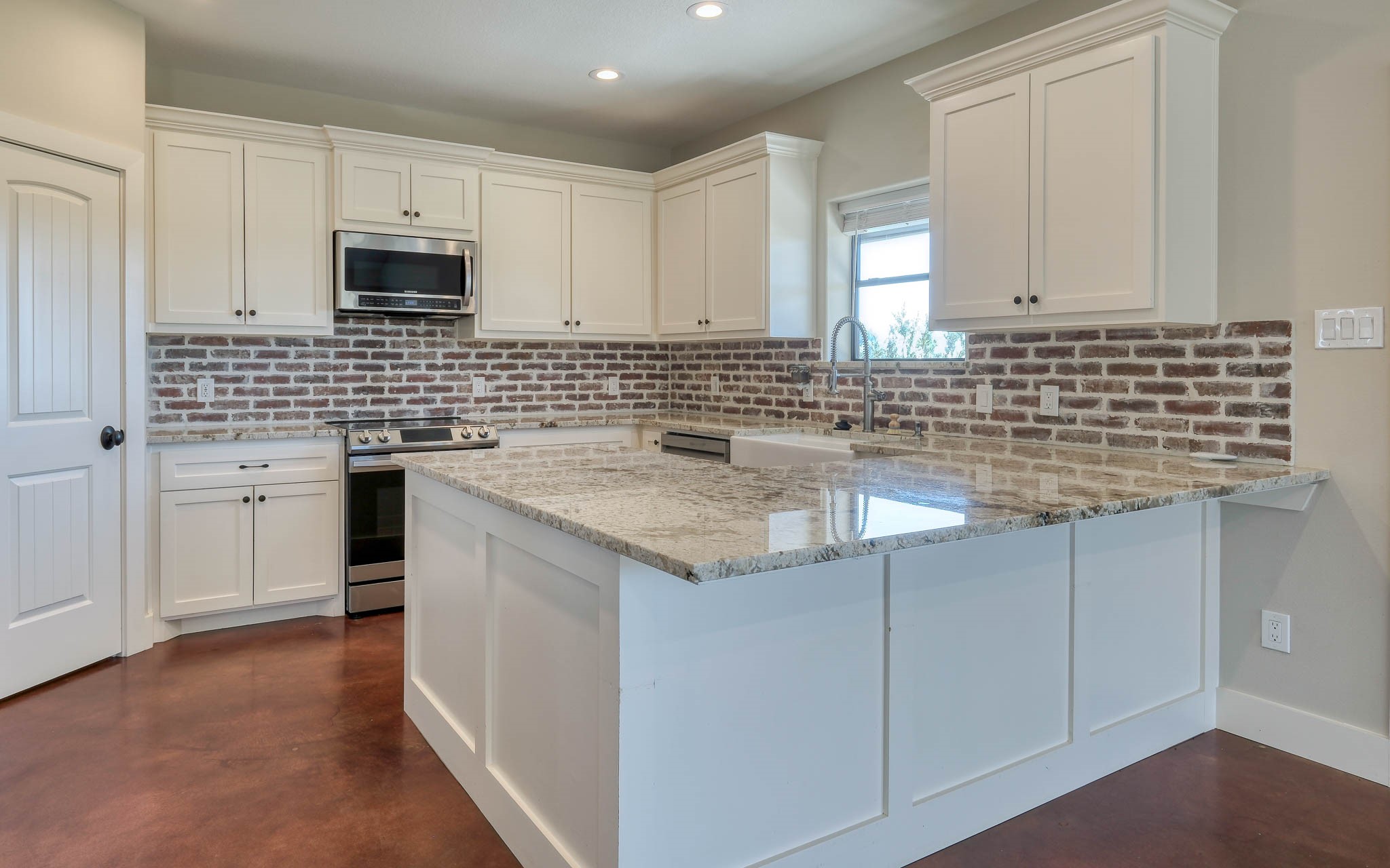 40934 Thomas Lane Property Photo 14