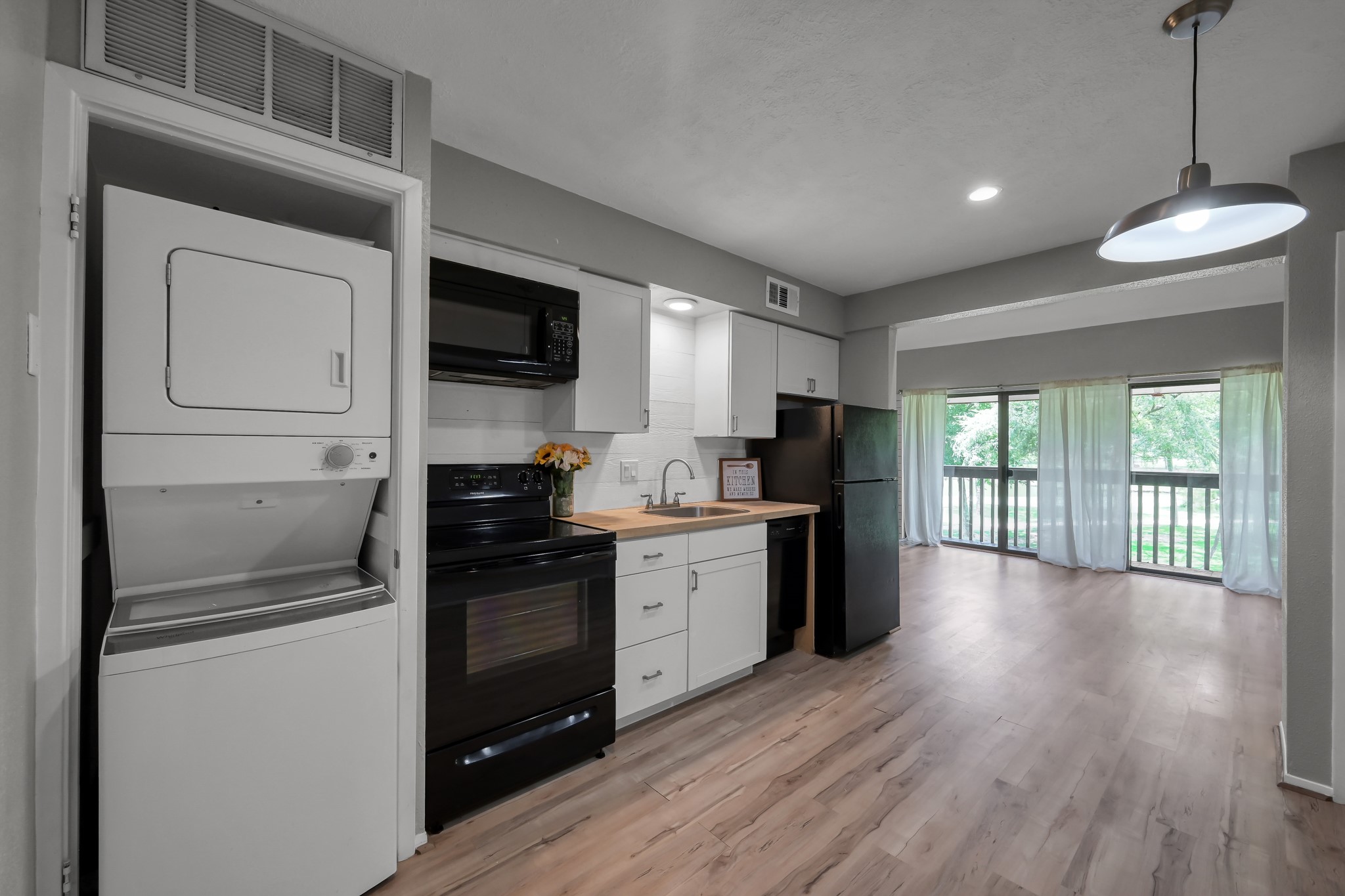 12900 Walden Road 1010-j Property Photo 6