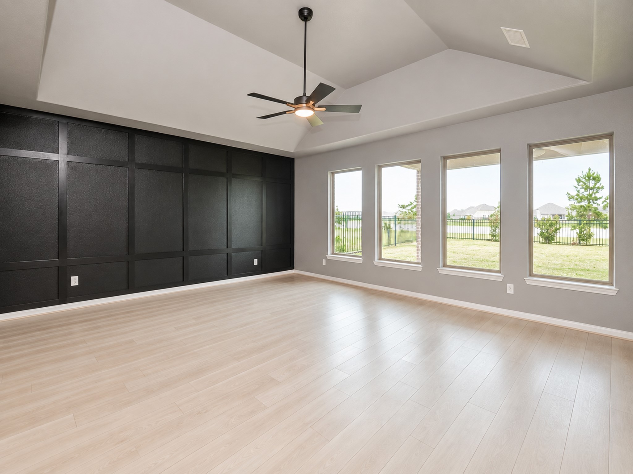 860 Marisol Bay Drive Property Photo 13