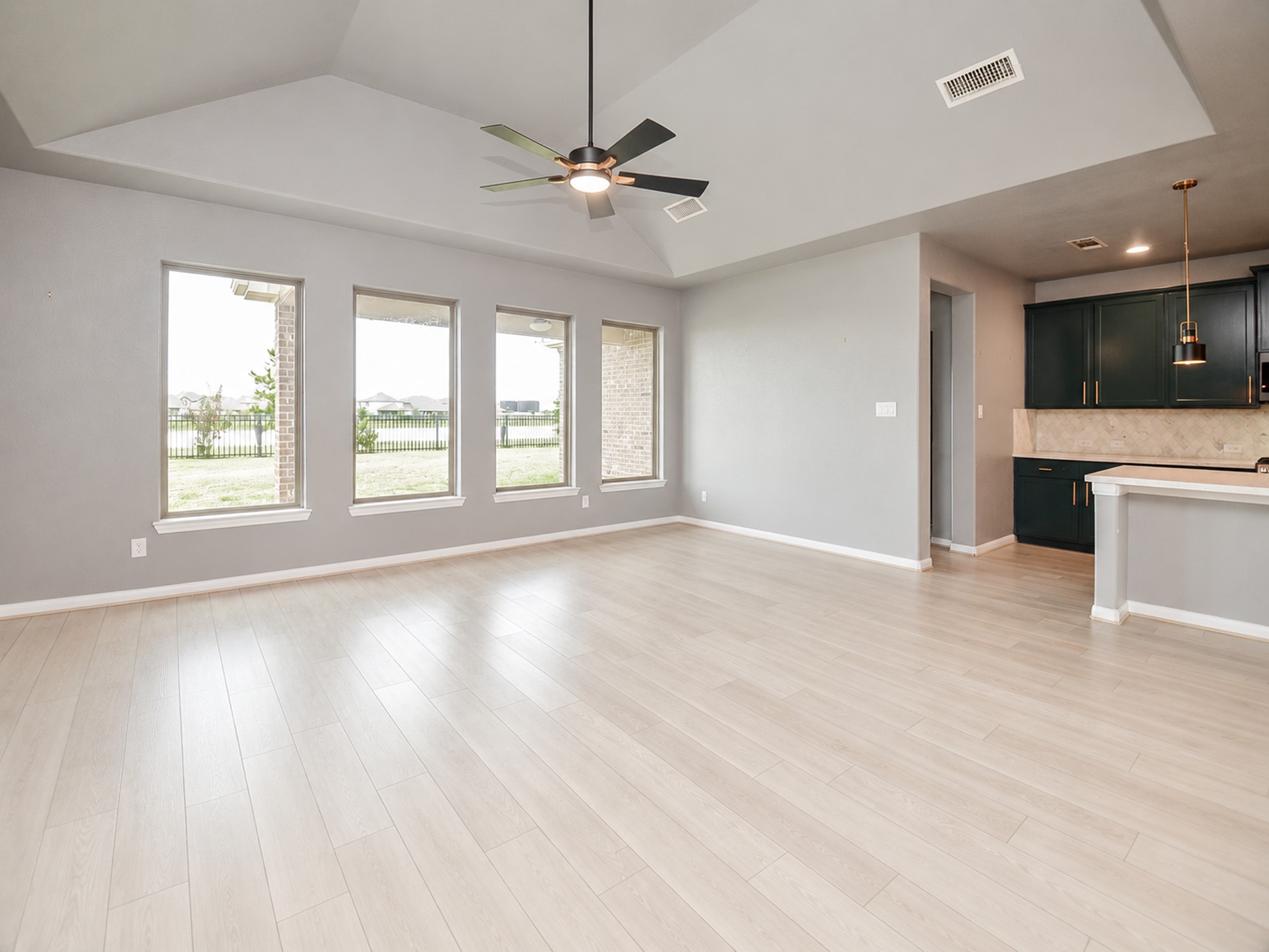 860 Marisol Bay Drive Property Photo 16
