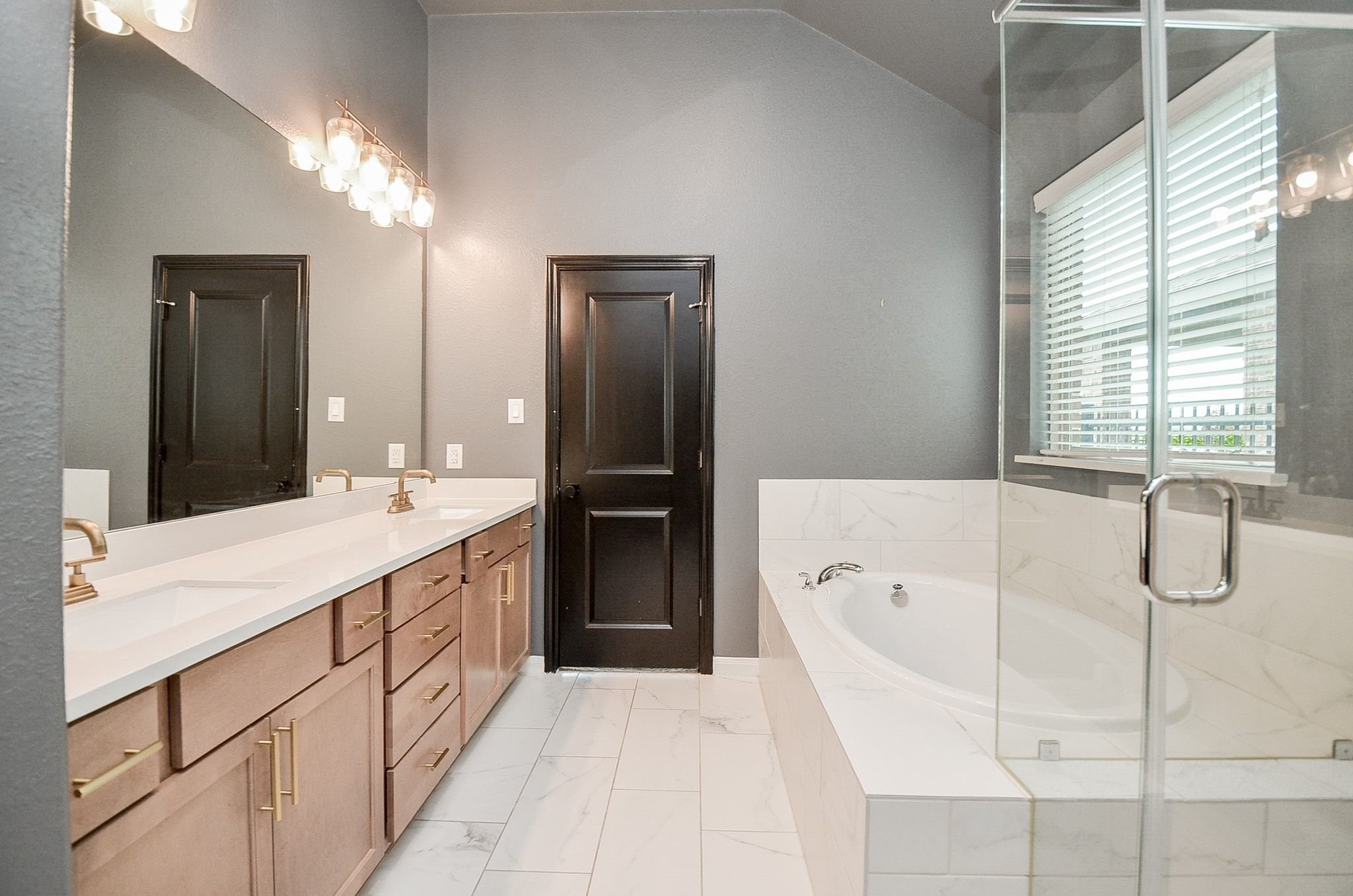 860 Marisol Bay Drive Property Photo 23