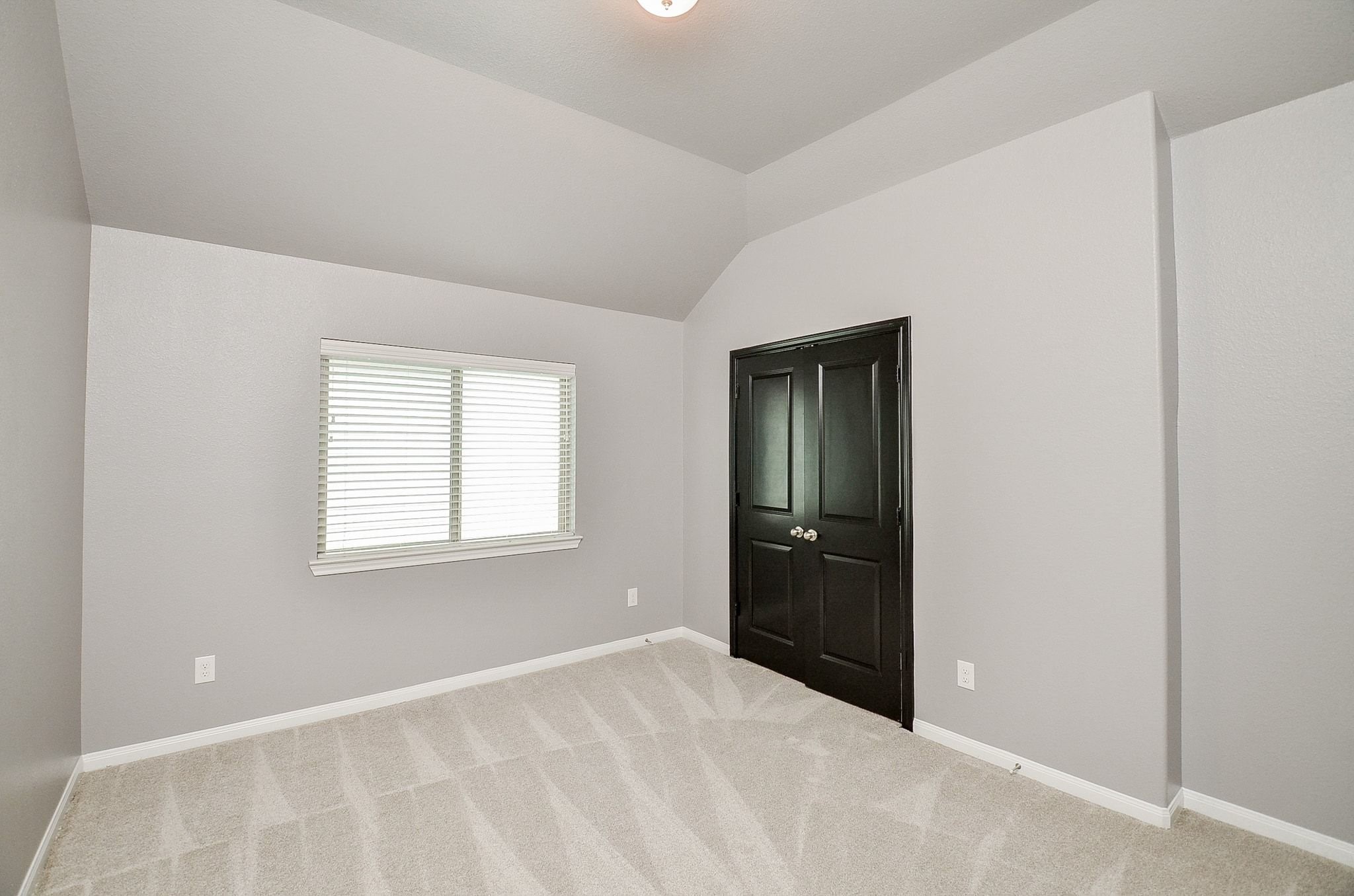 860 Marisol Bay Drive Property Photo 31