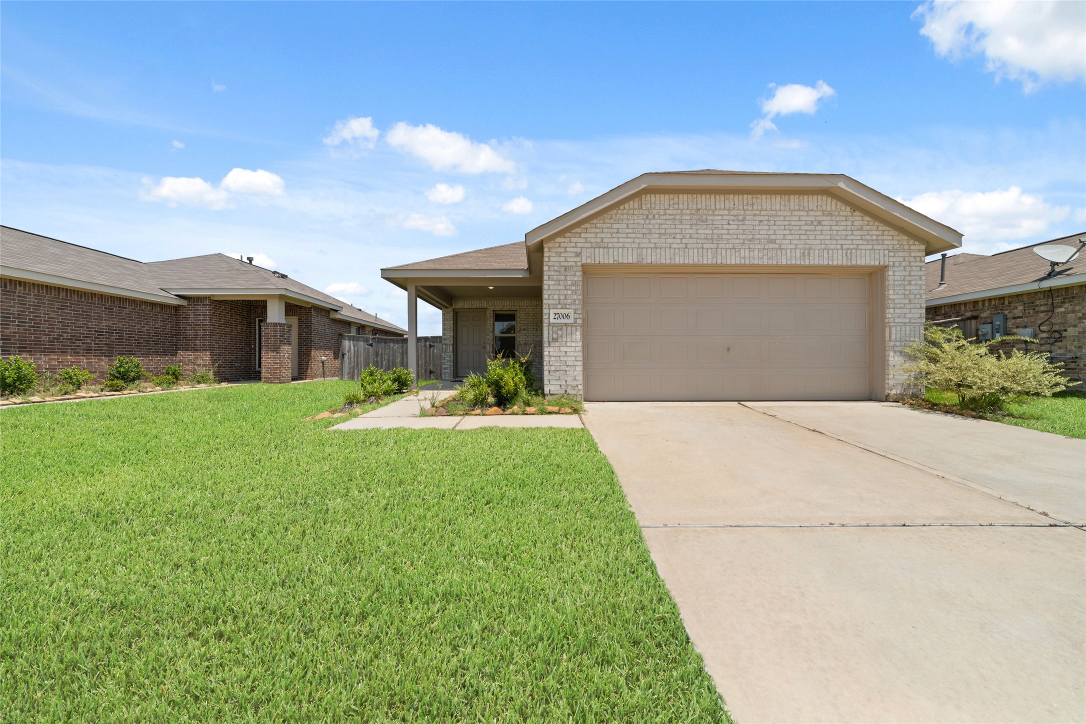 27006 Rimini Point Drive Property Photo 1