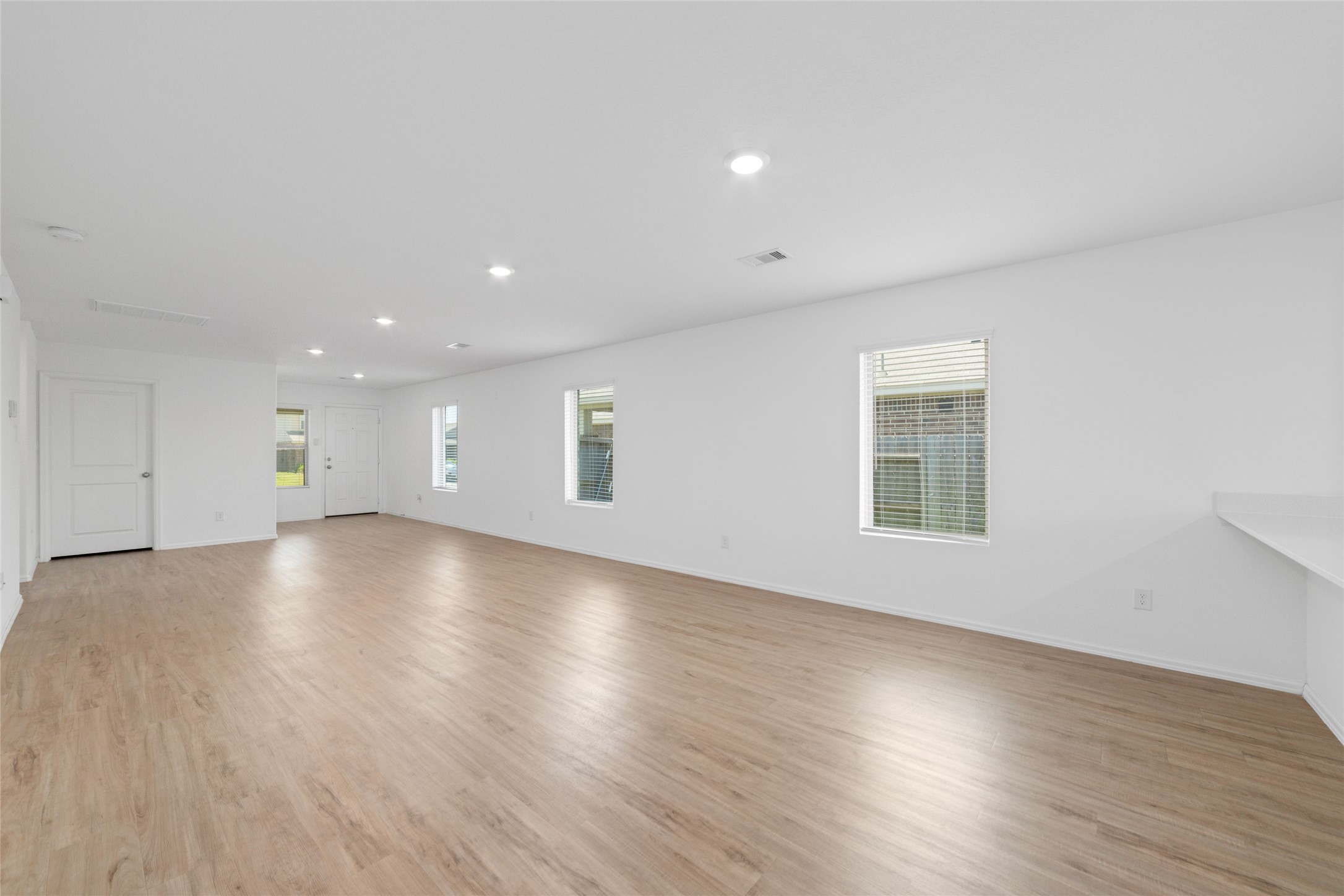 27006 Rimini Point Drive Property Photo 3