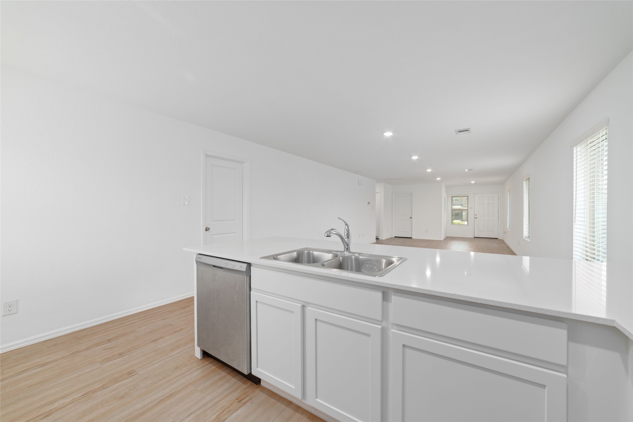 27006 Rimini Point Drive Property Photo 4