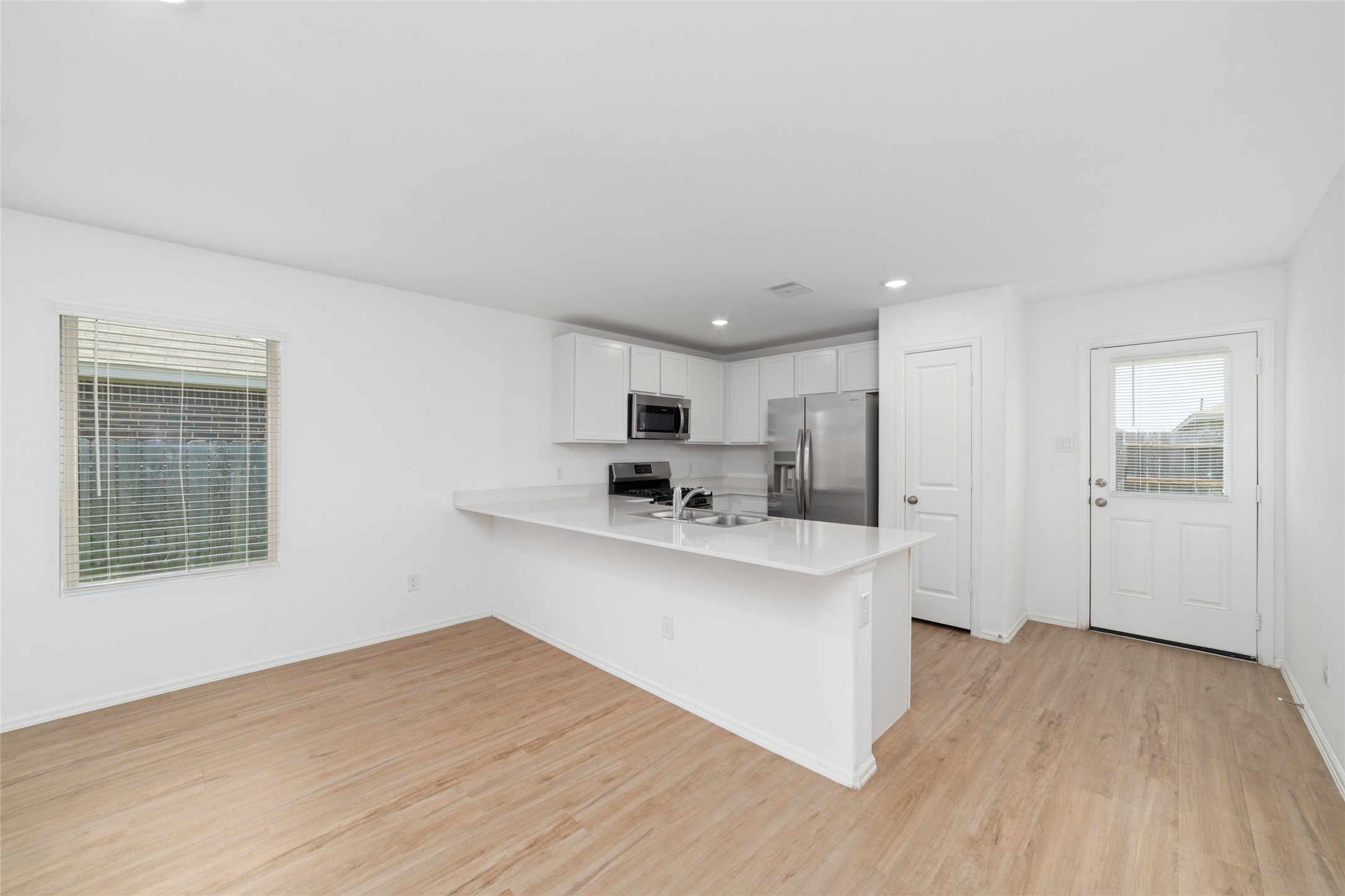 27006 Rimini Point Drive Property Photo 6
