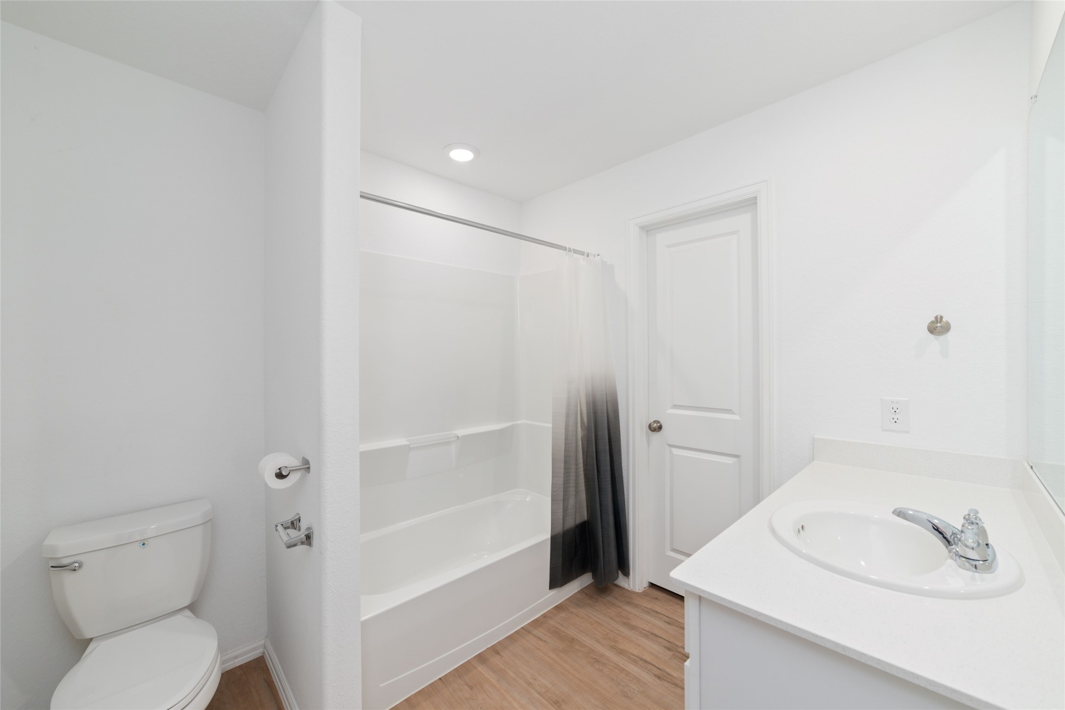 27006 Rimini Point Drive Property Photo 9