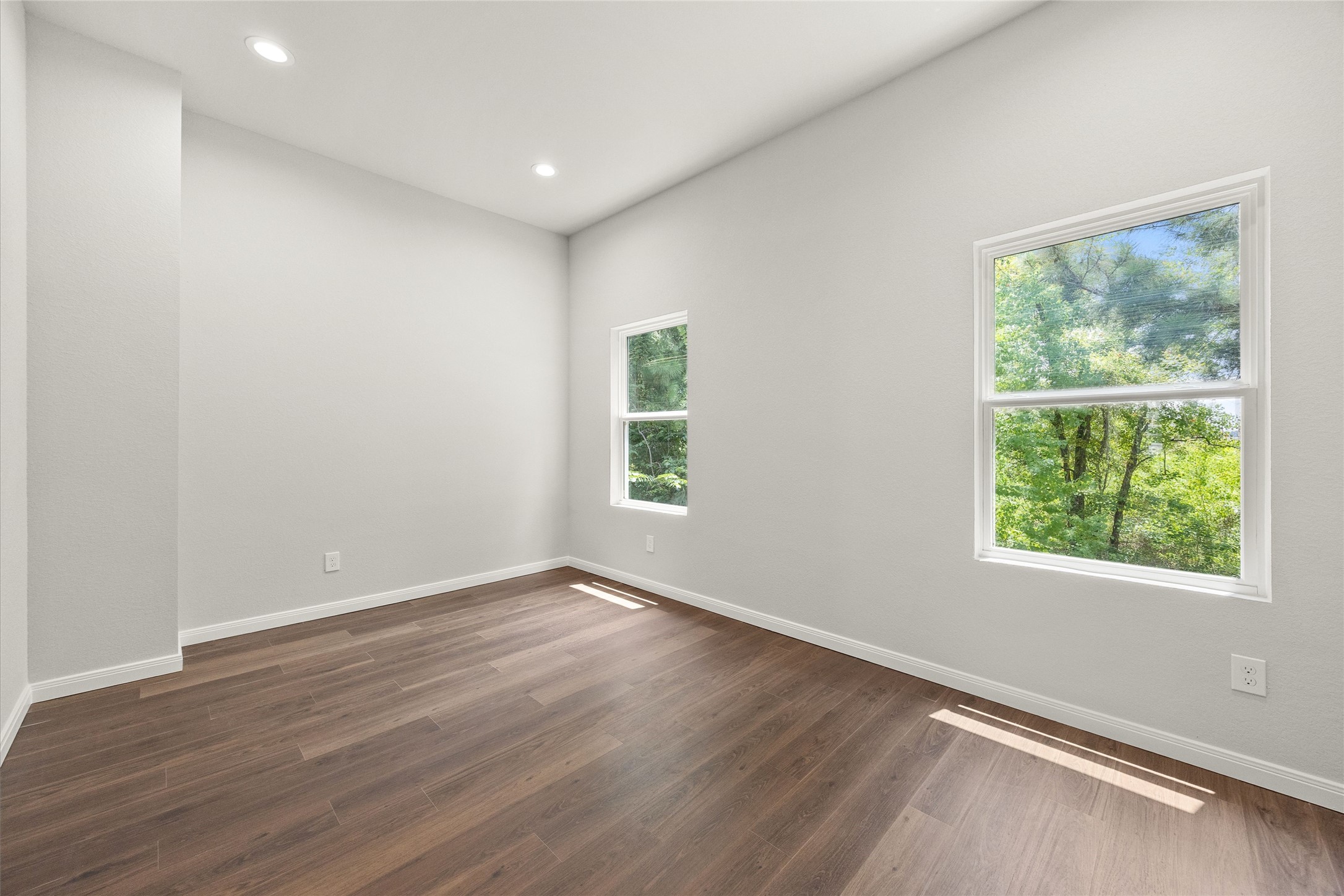 4933 Dalhart Drive Property Photo 25